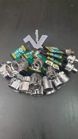 CONJUNTO 13 CHAVES DE CAIXA 6 PONTOS DE 3/8"