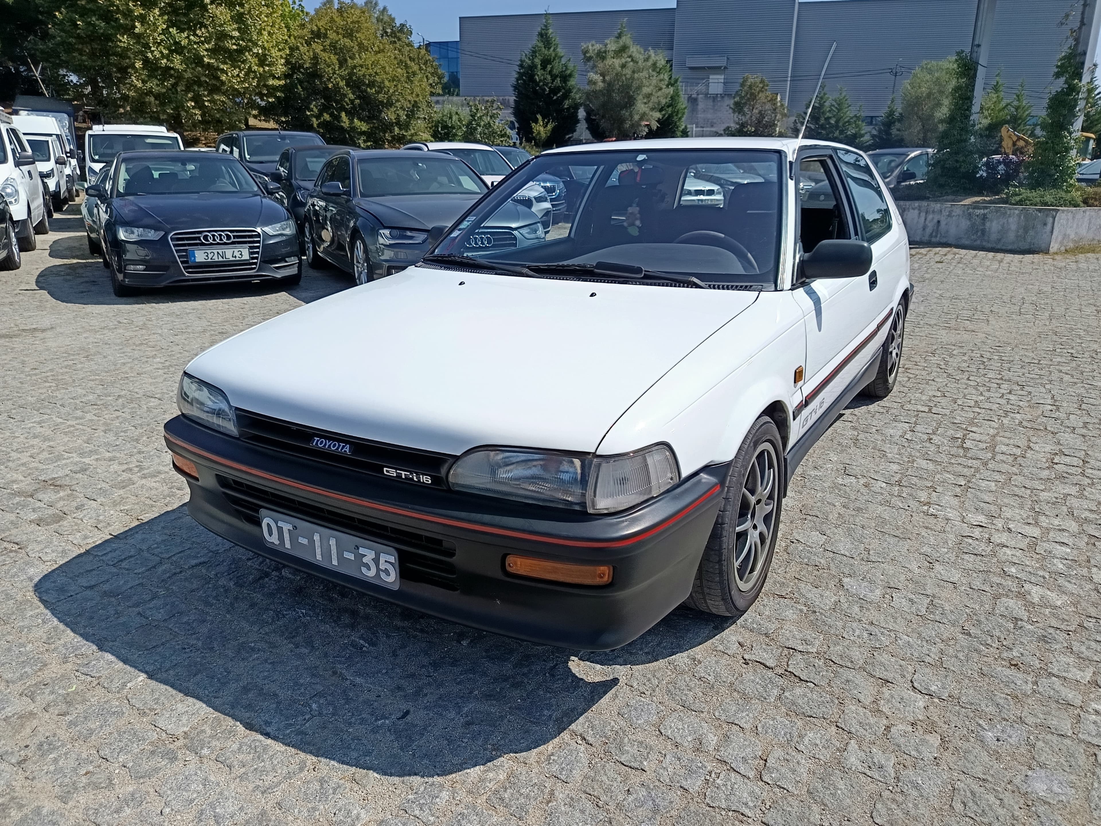 Toyota Corolla GTI-16 · Ano 1990