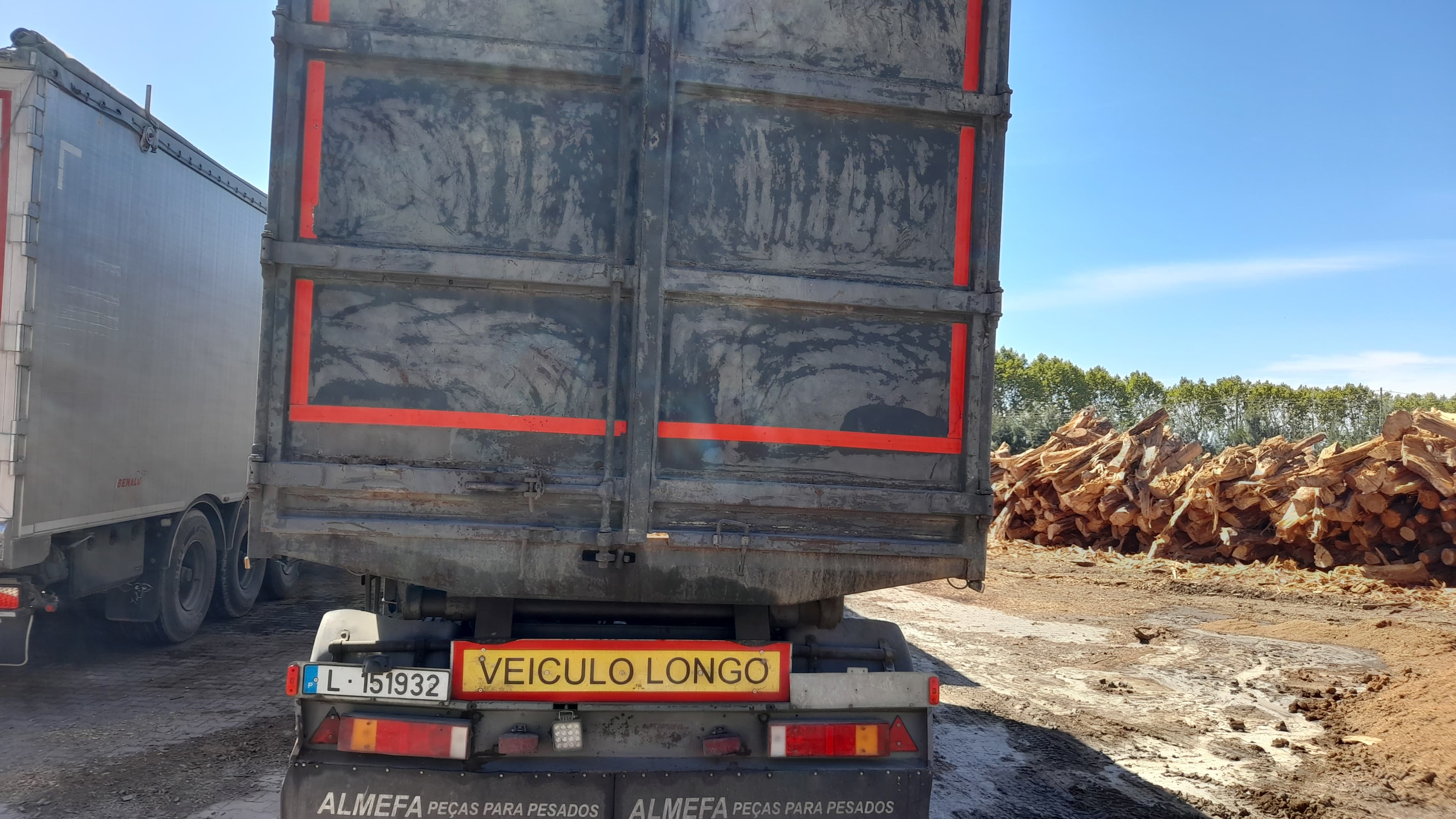 Semirreboque