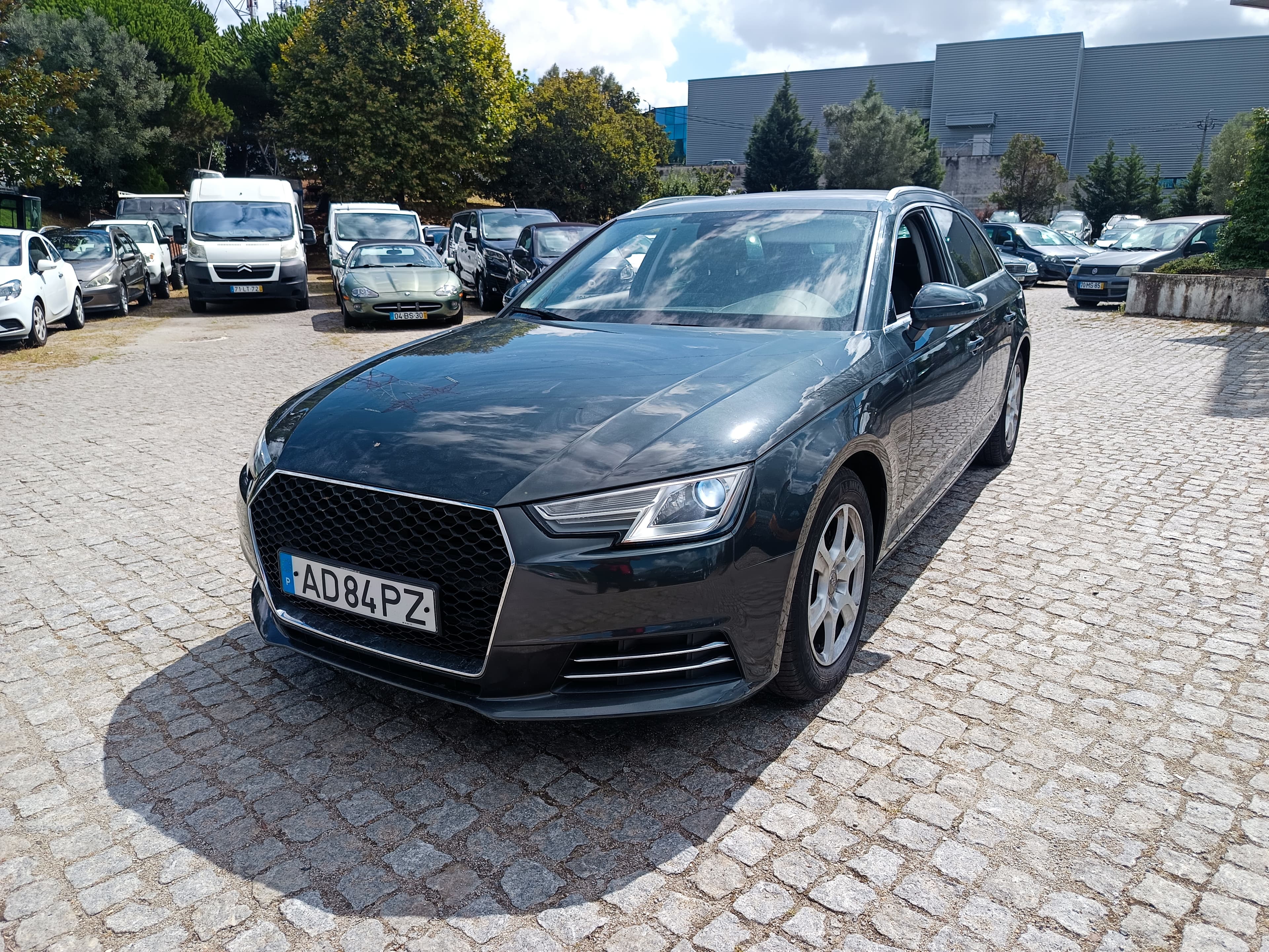 Audi A4 · Ano 2017