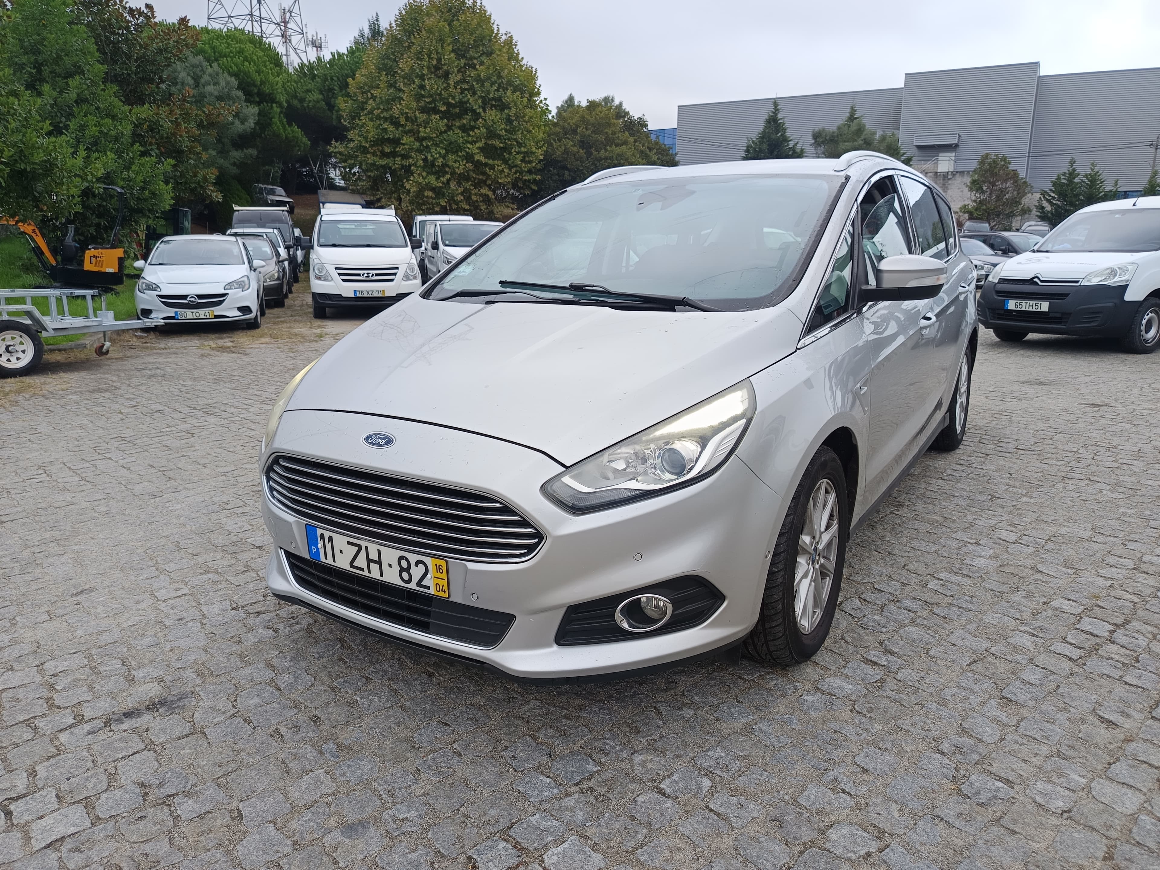 Ford S-Max · Ano 2016