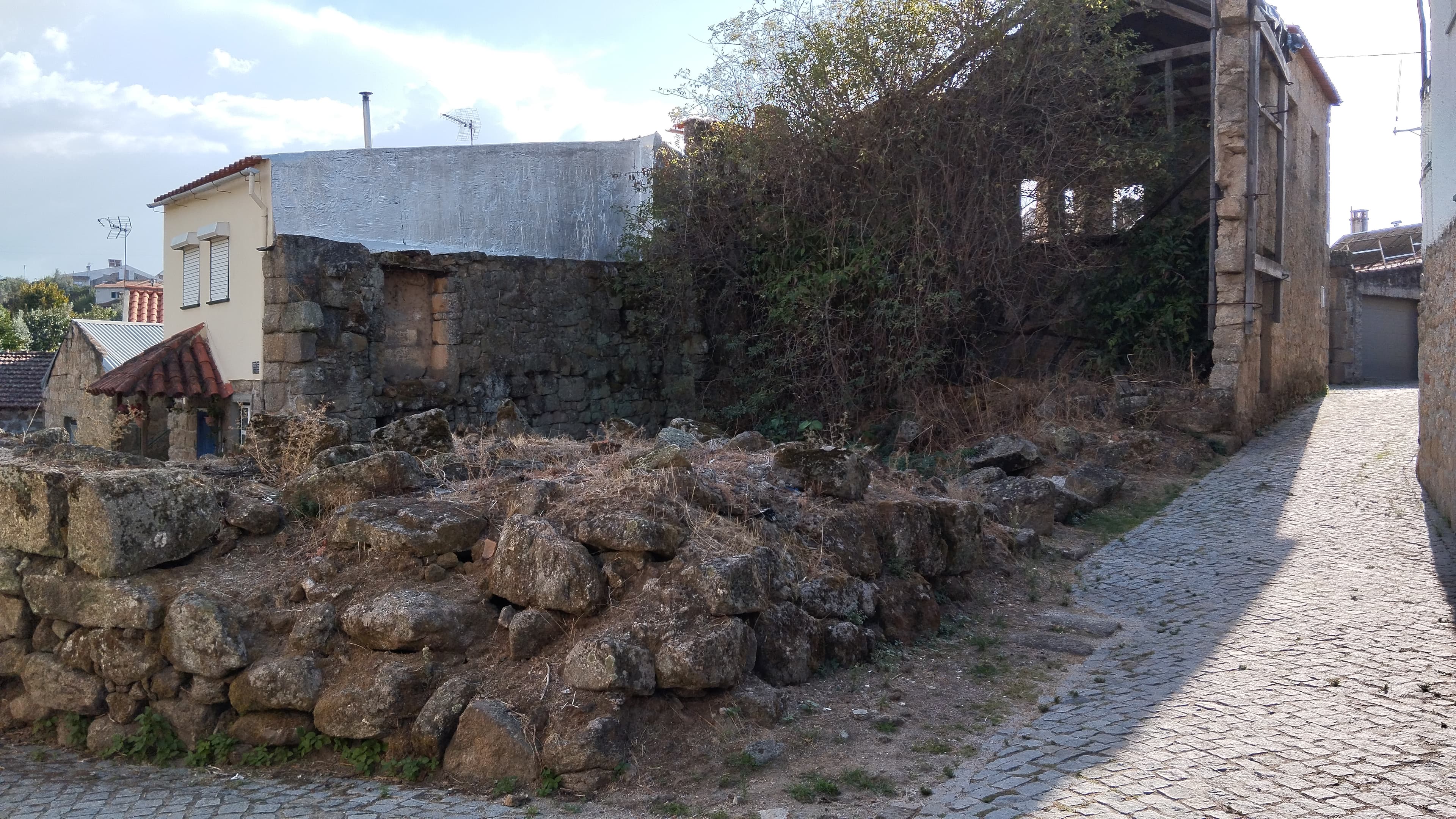 Moradia em Ruinas
