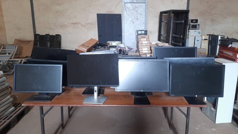 IT Components and Support Devices
