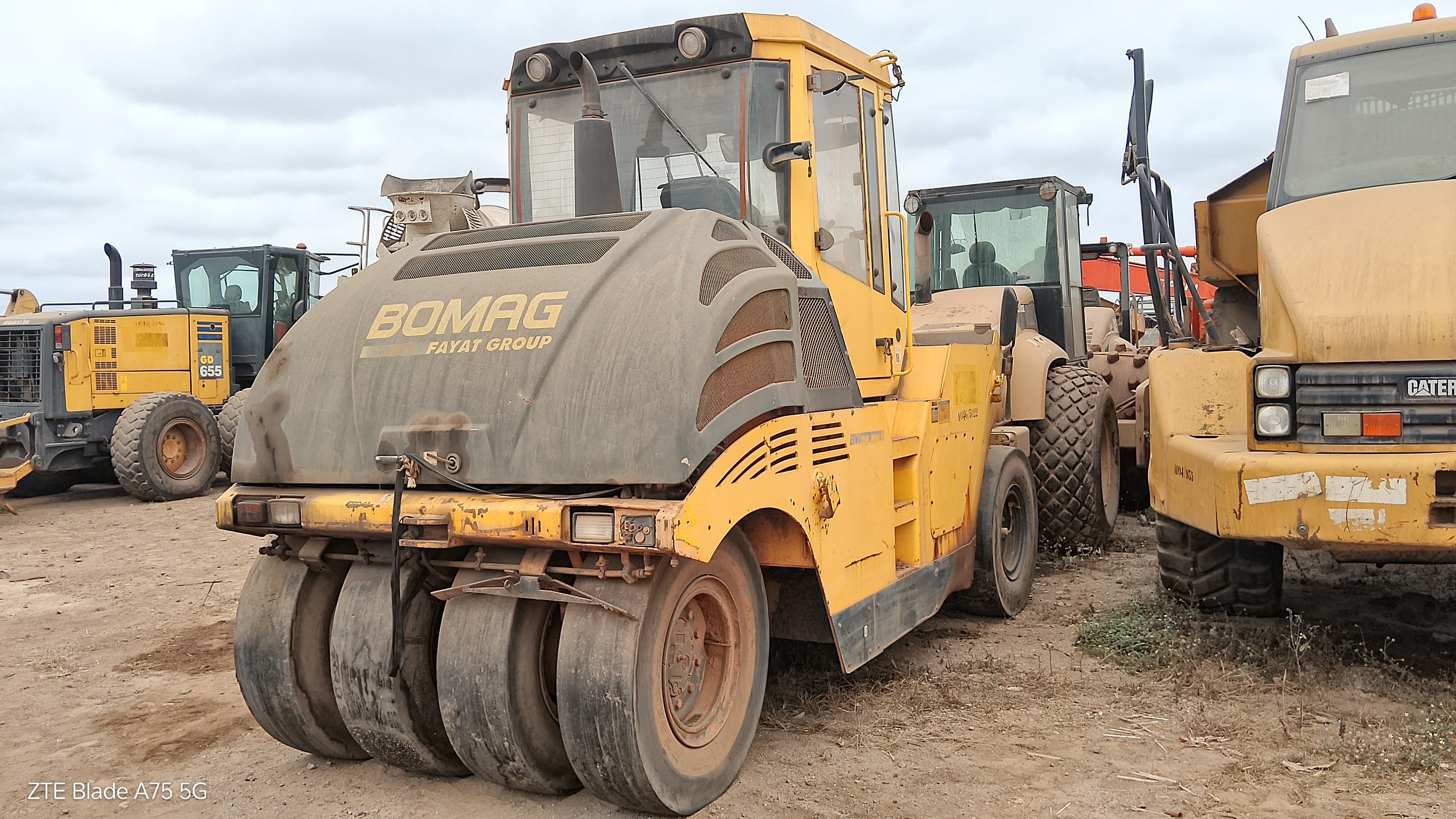 Cilindro de Pneus 24 T BOMAG BW 24 RH