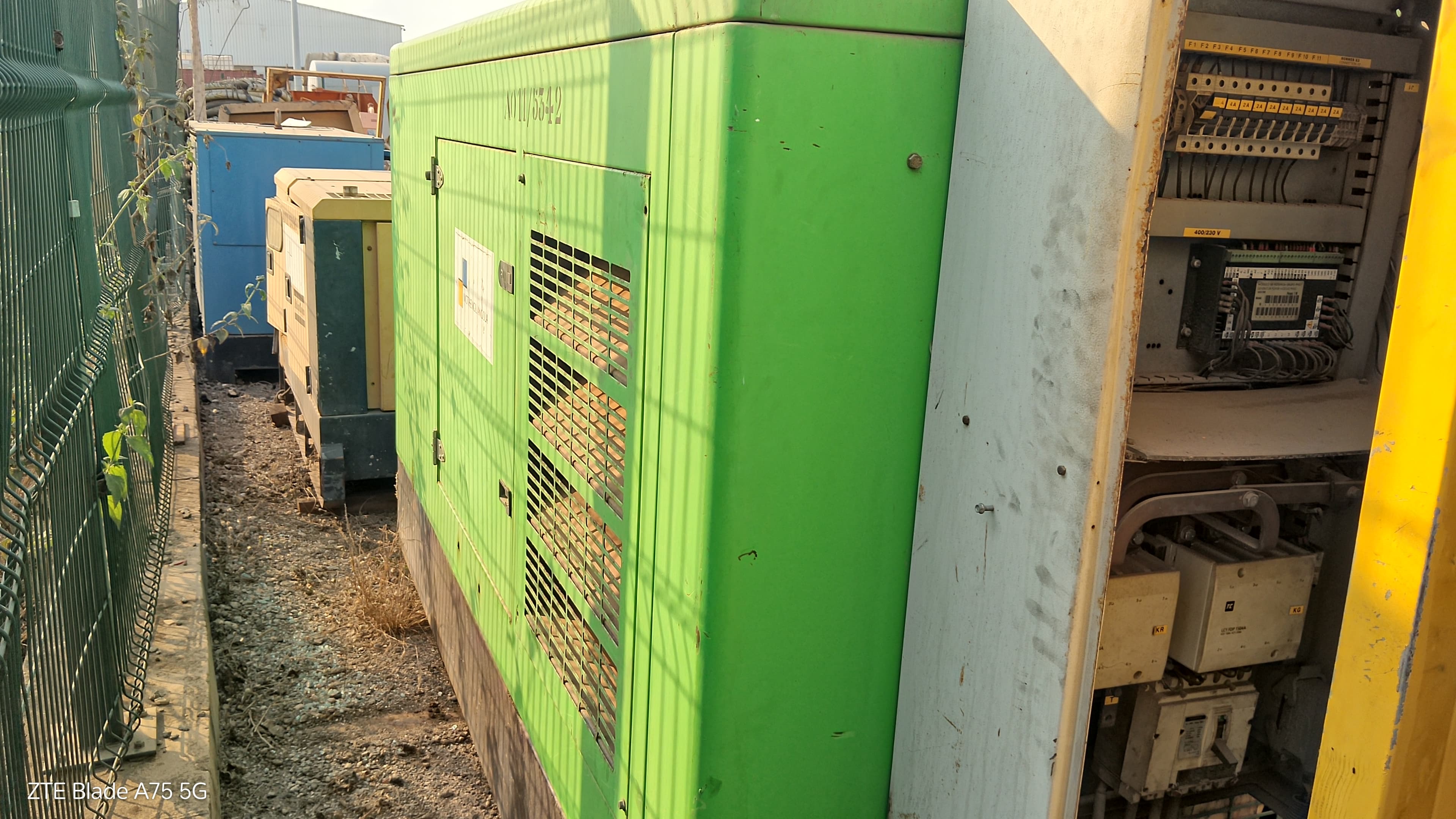 Grupos Electrogéneos 100 Kva GENELEC GFW 100 T5