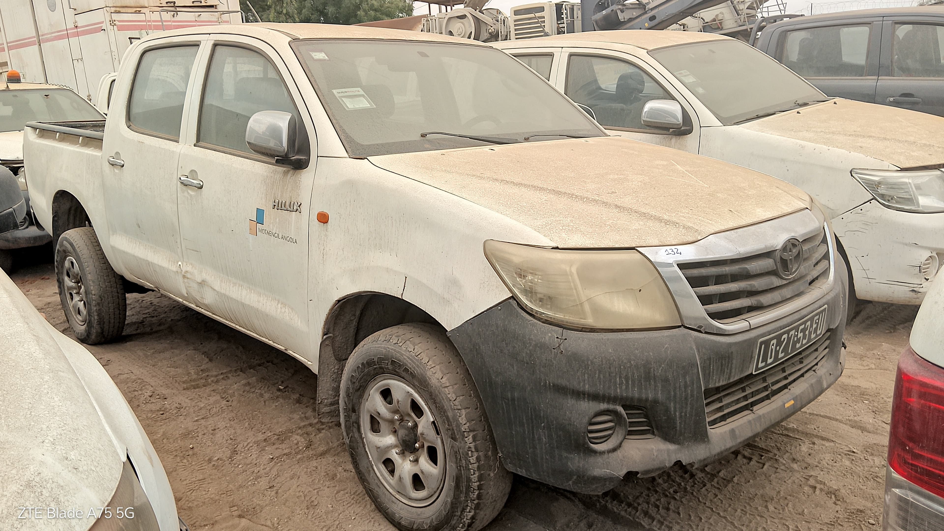 Veículo Ligeiro de Passageiros TOYOTA HILUX 4*4 CD STD 5L