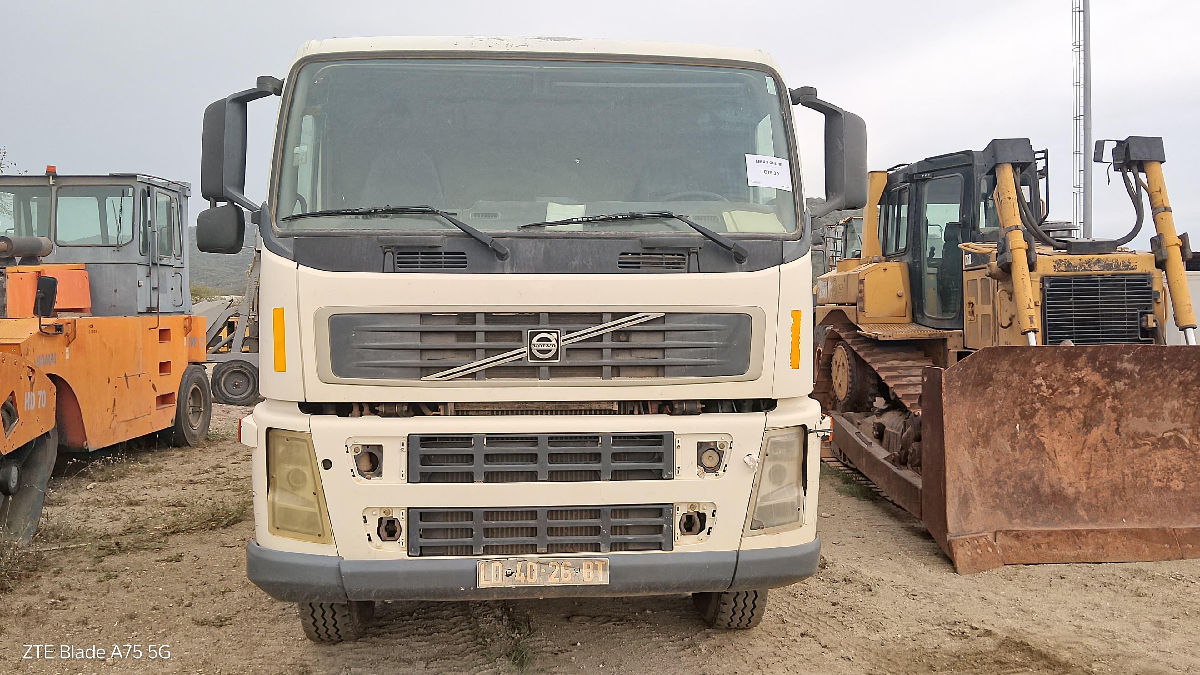 Camião Basculante Volvo FM 400