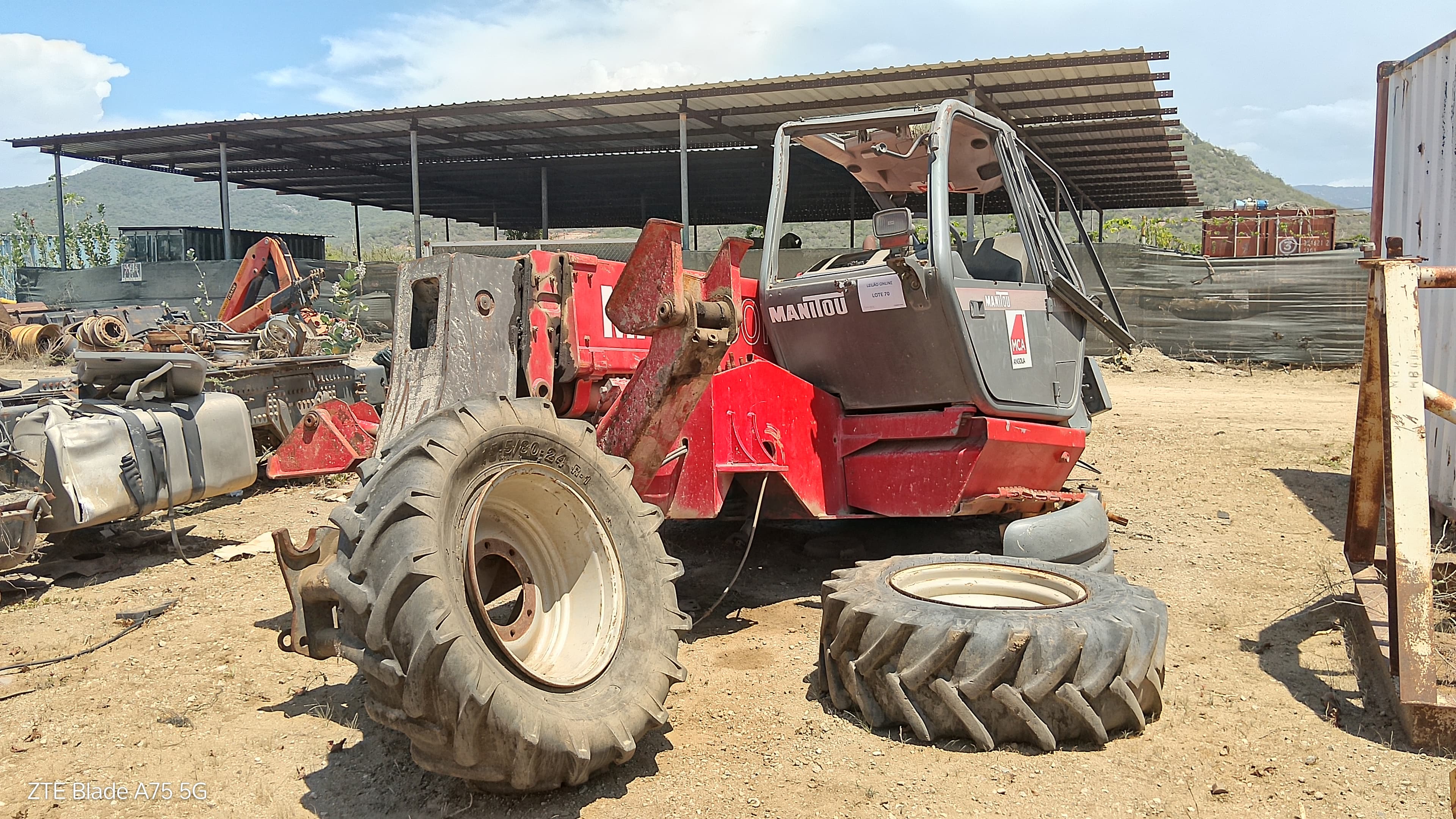 Empilhador Telescópico Fixo Manitou  MT 1235