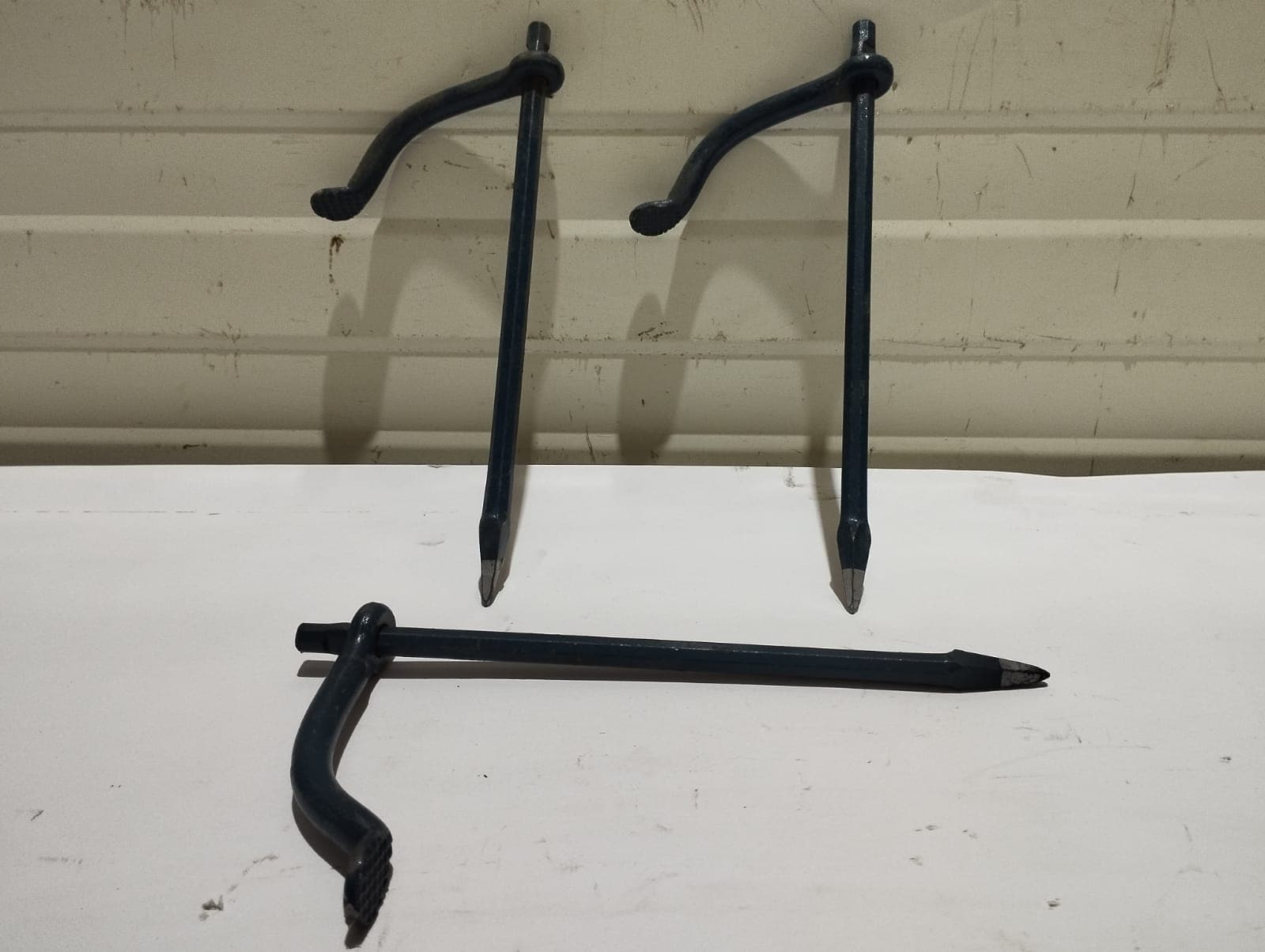 250 - Chaviete Enc. Octogonal 015135 250x10mm