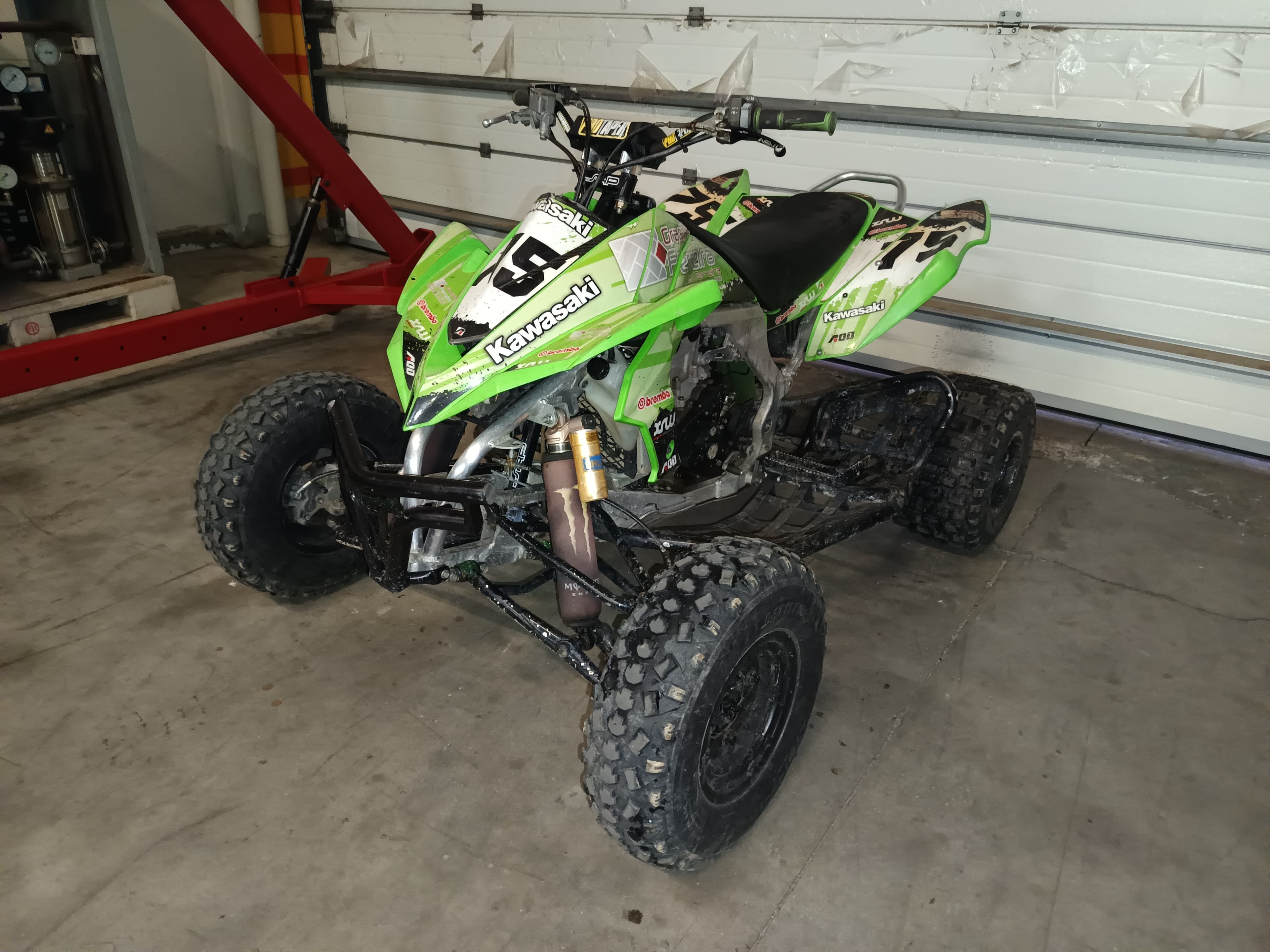 Kawasaki KSF 450 B · Ano 2010