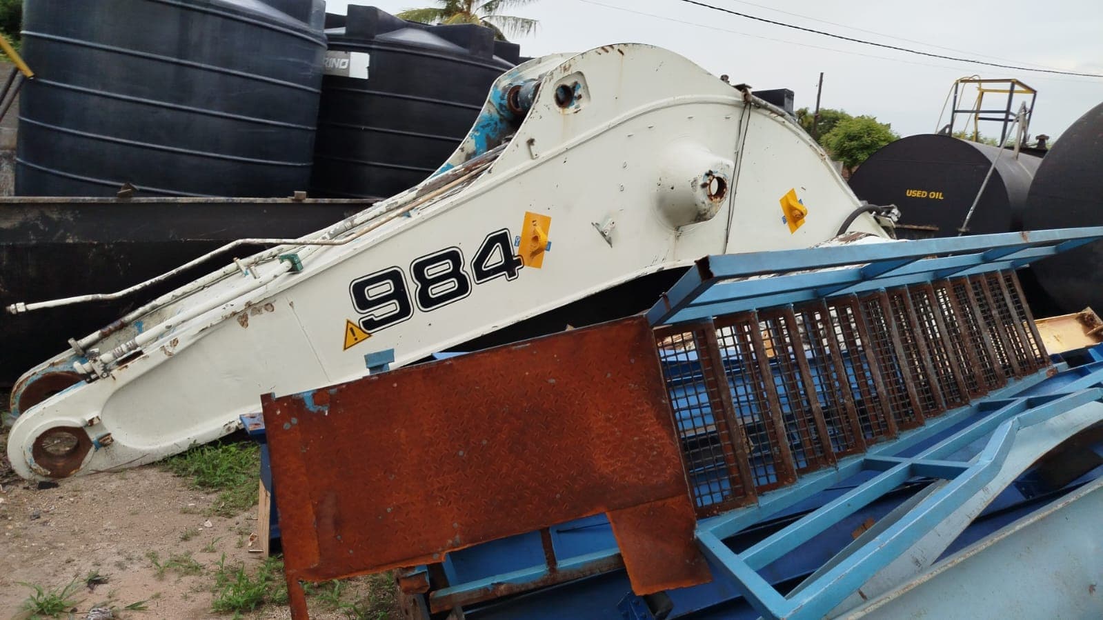 Escavadeira Liebherr R984C - Scrap