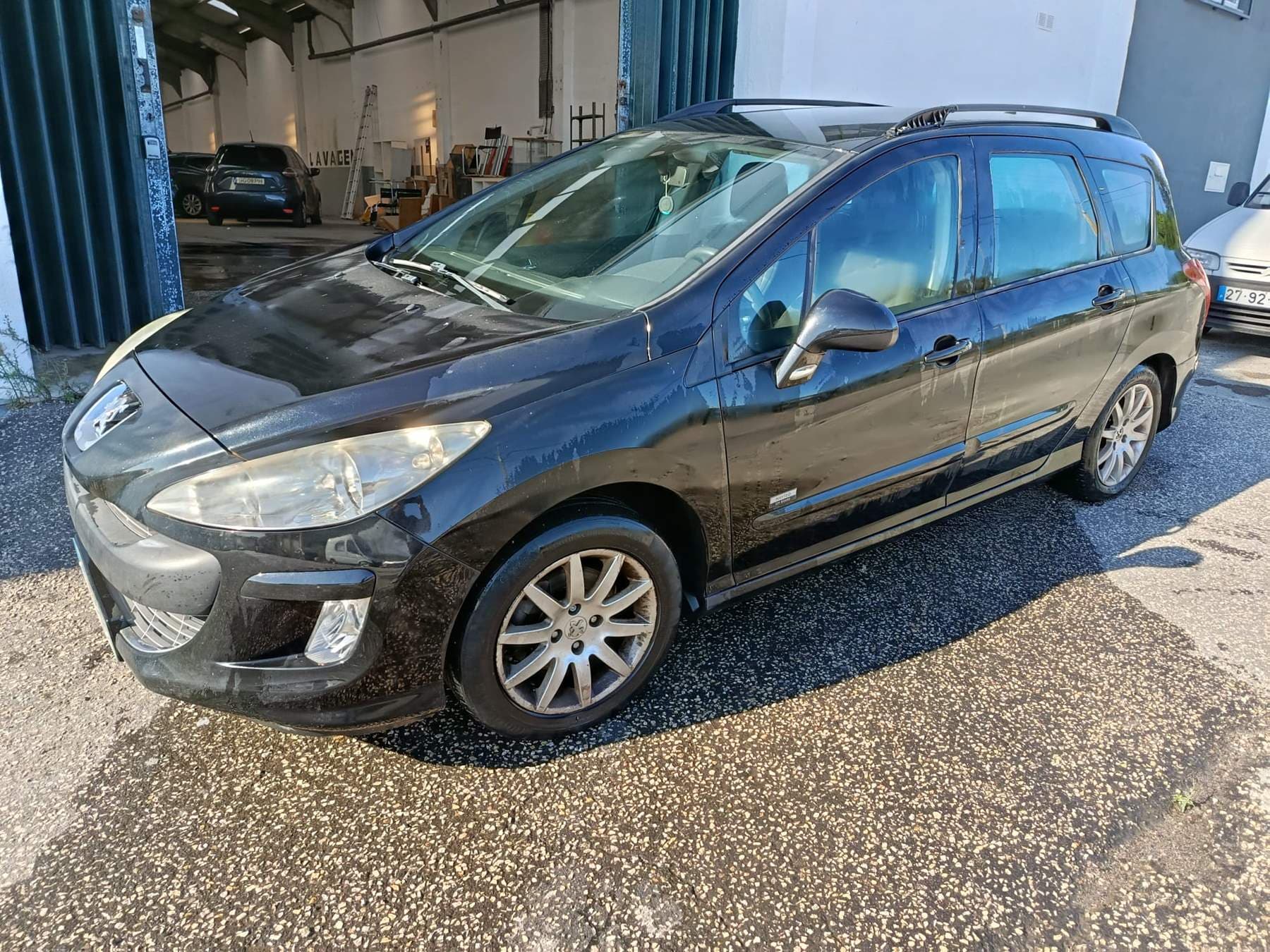 Peugeot 308 · Ano 2010