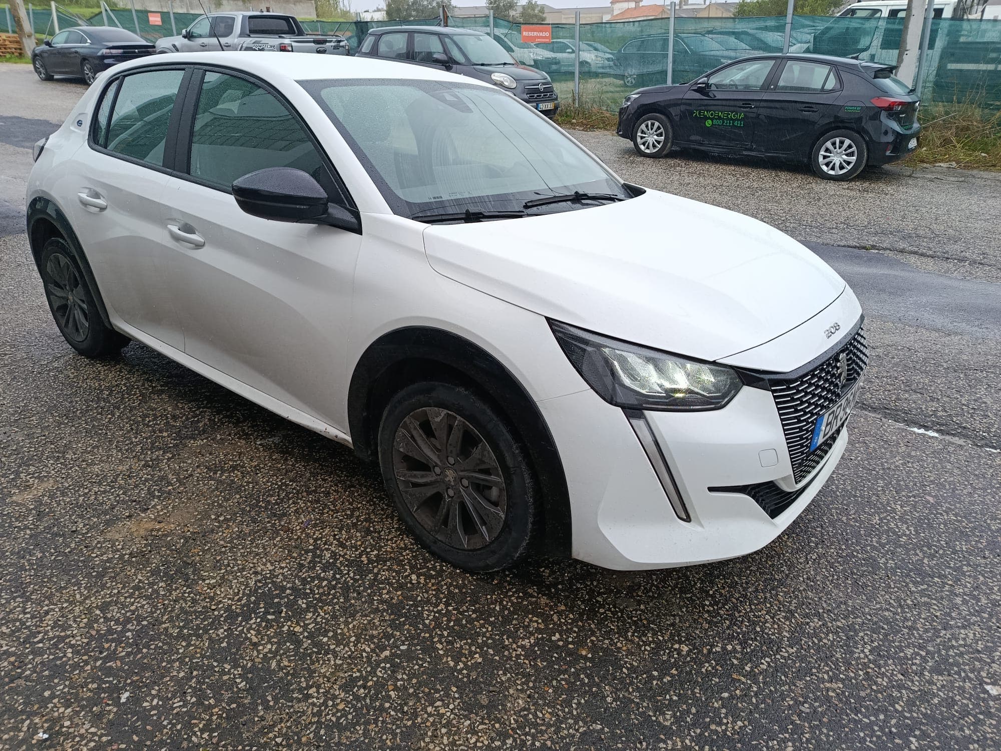 Peugeot e-208 · Ano 2022