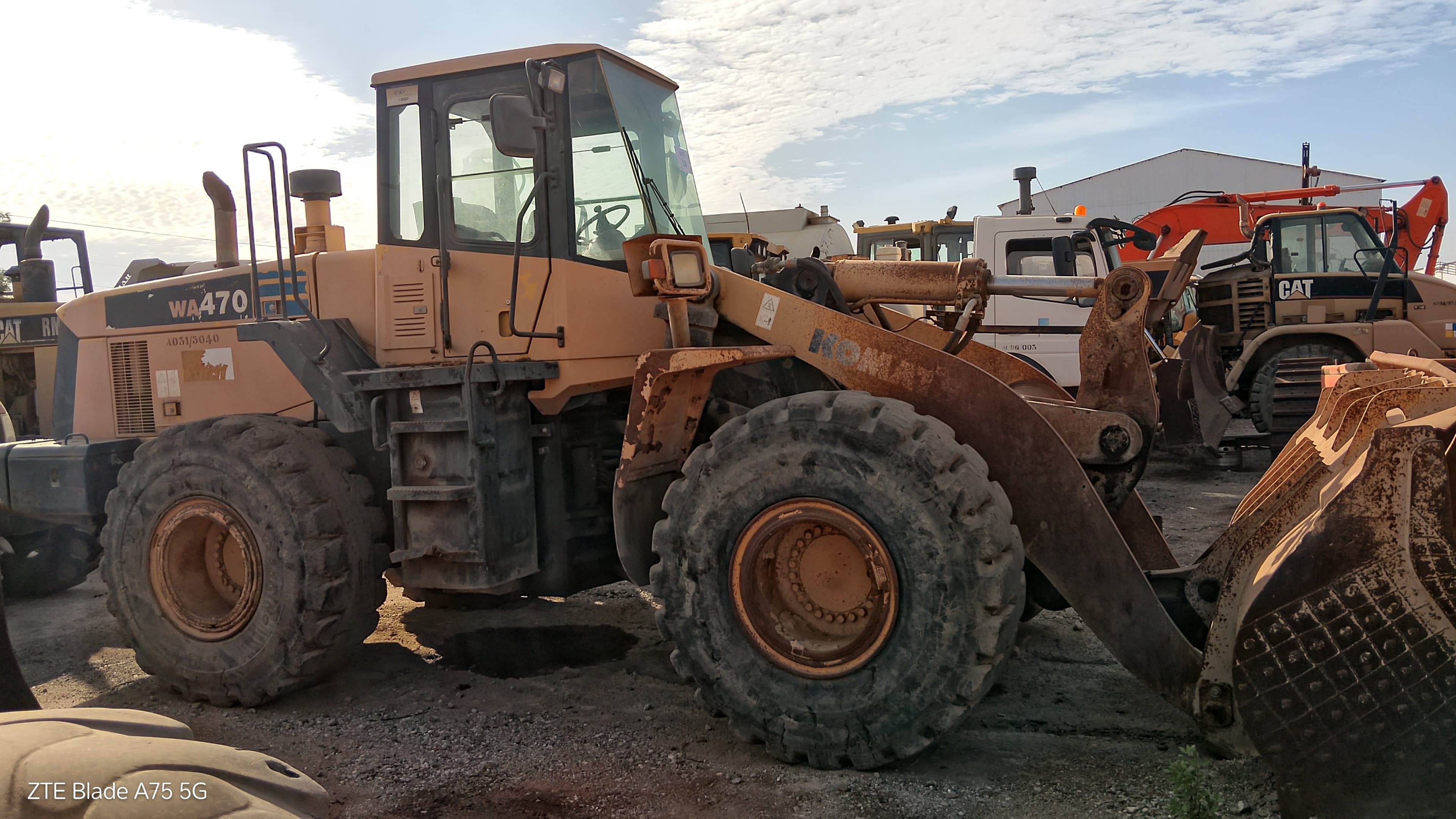 Pá Carregadora de Pneus 25 T KOMATSU WA470-5