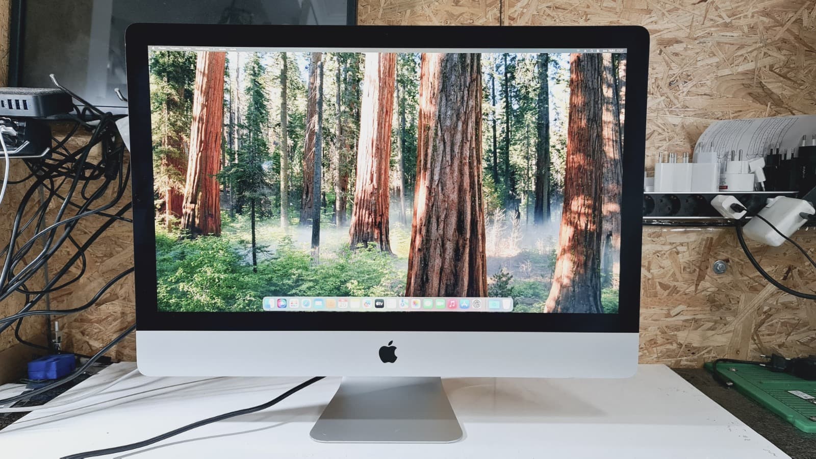 Computador Apple iMac A2115