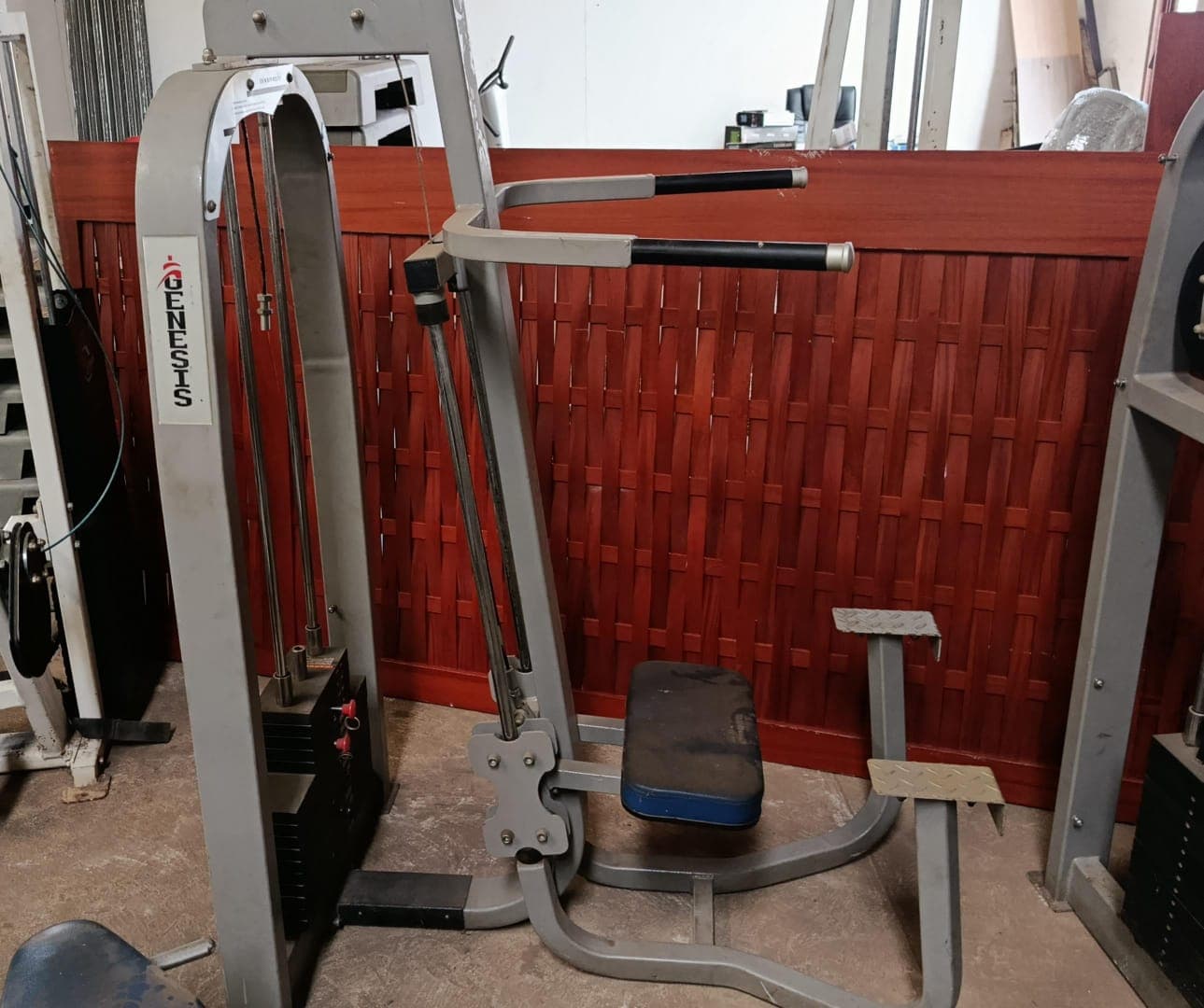 Máquina de Ginástica de Elevação
