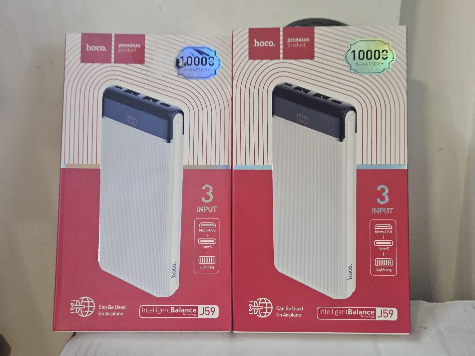 Duas Powerbanks Hoco