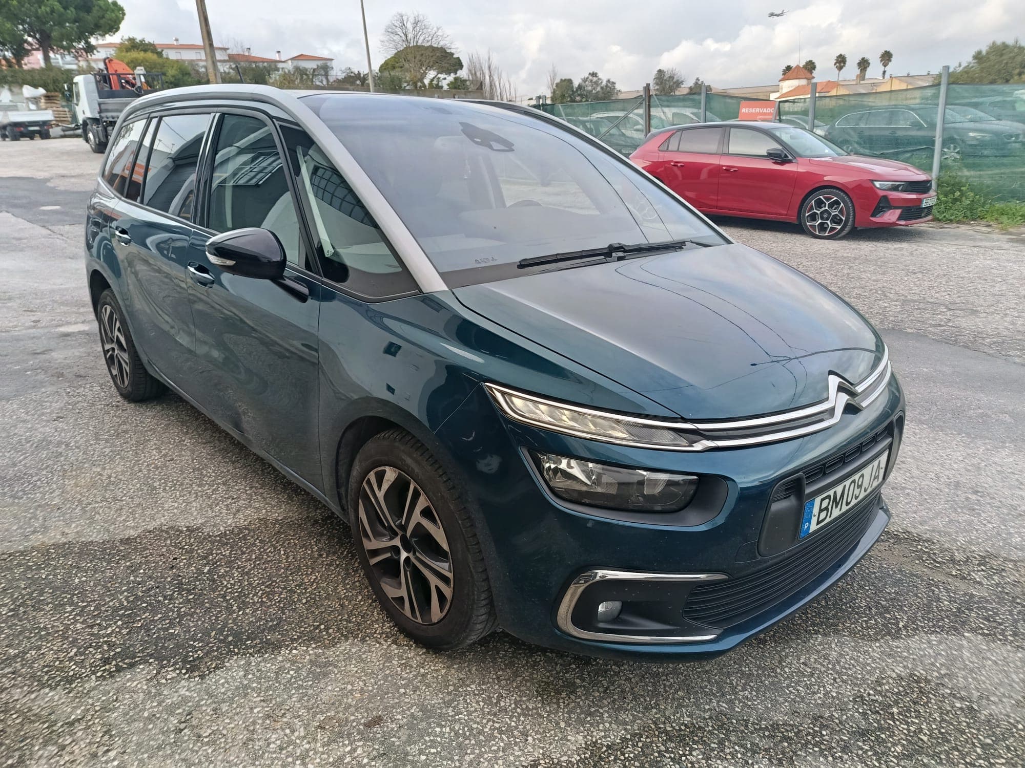 Citroën Grand C4 Spacetourer · 7 Lugares · Ano 2021