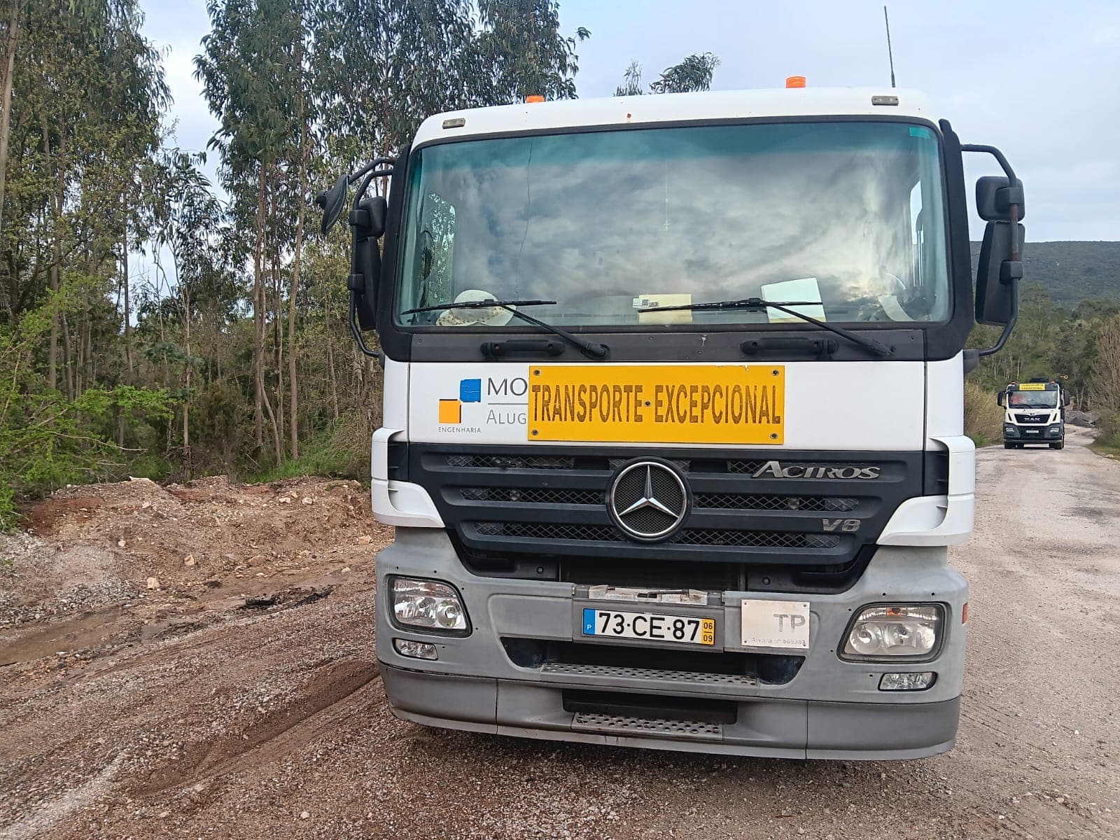 Camião Trator MERCEDES-BENZ