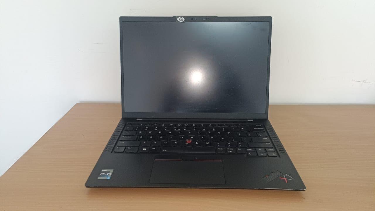 Lenovo Thinkpad X1 carbon Gen 10