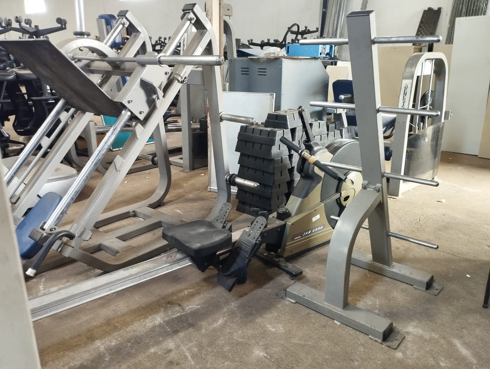 Máquinas de Exercícios Fitness Johnson
