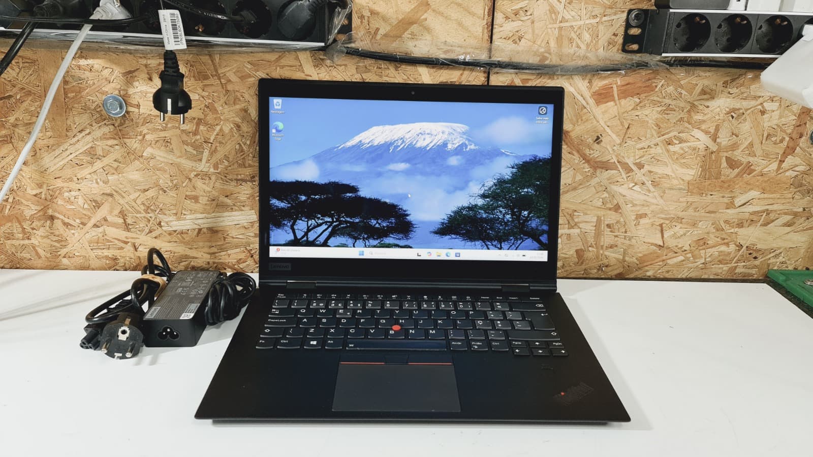 Portátil Lenovo ThinkPad X1 Yoga
