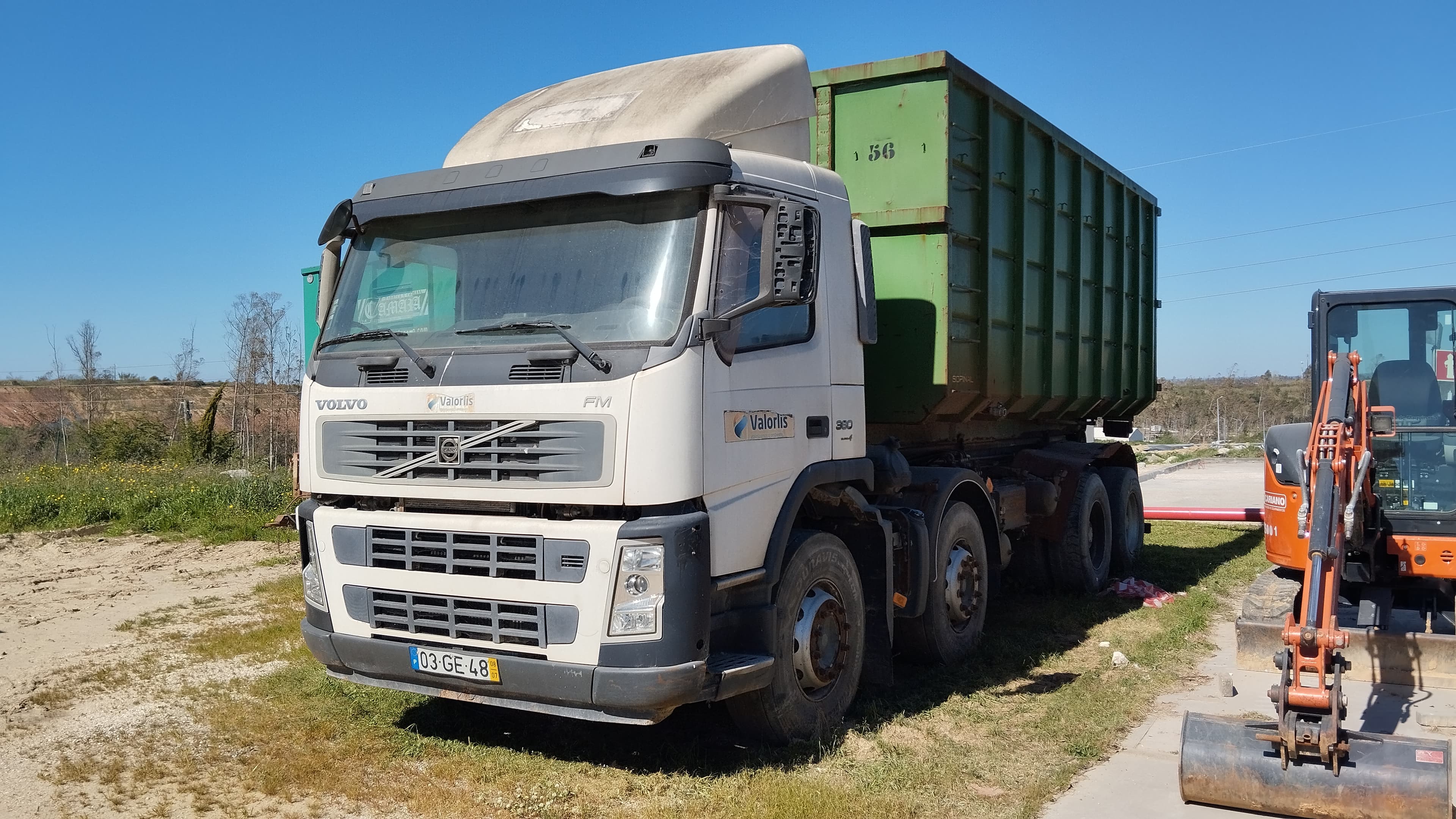 VOLVO FM (8X4)