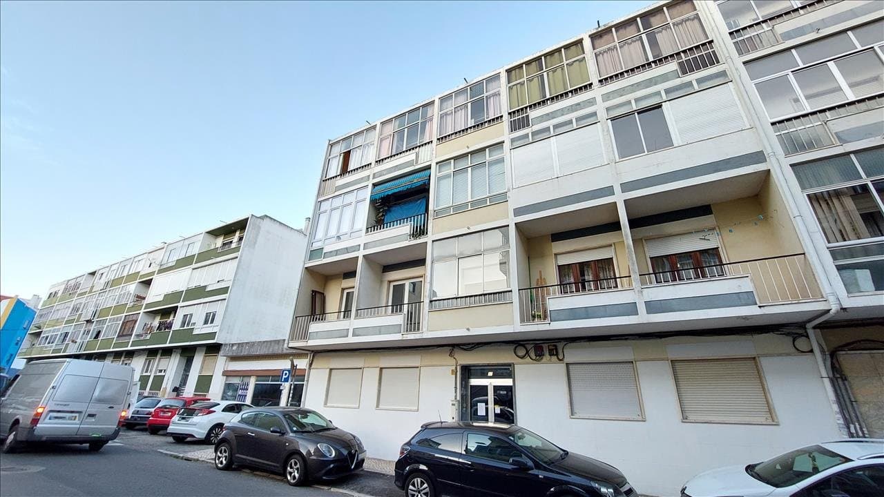 Apartamento T2 · Algueirão-Mem Martins, Sintra