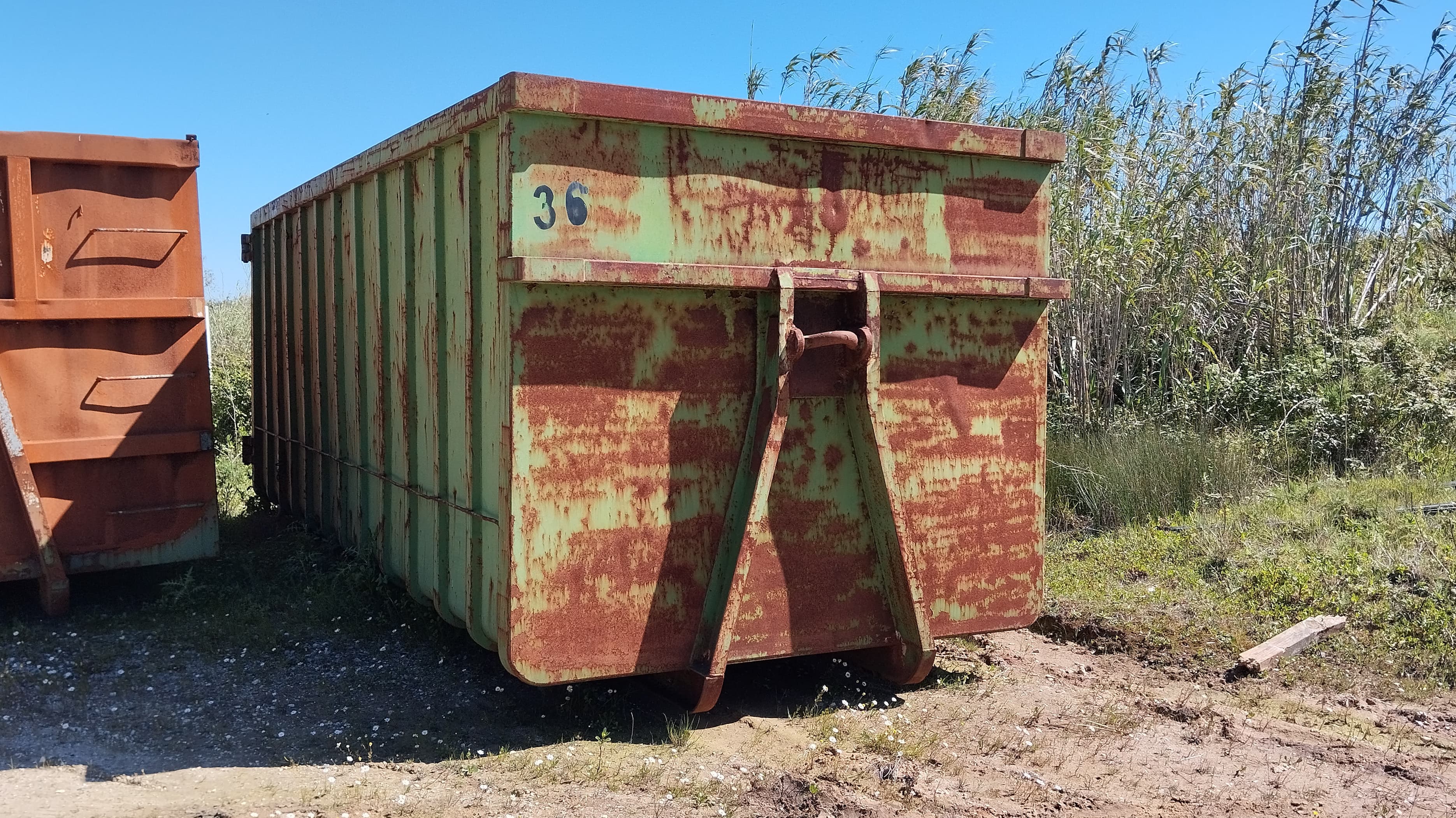 Contentor A36