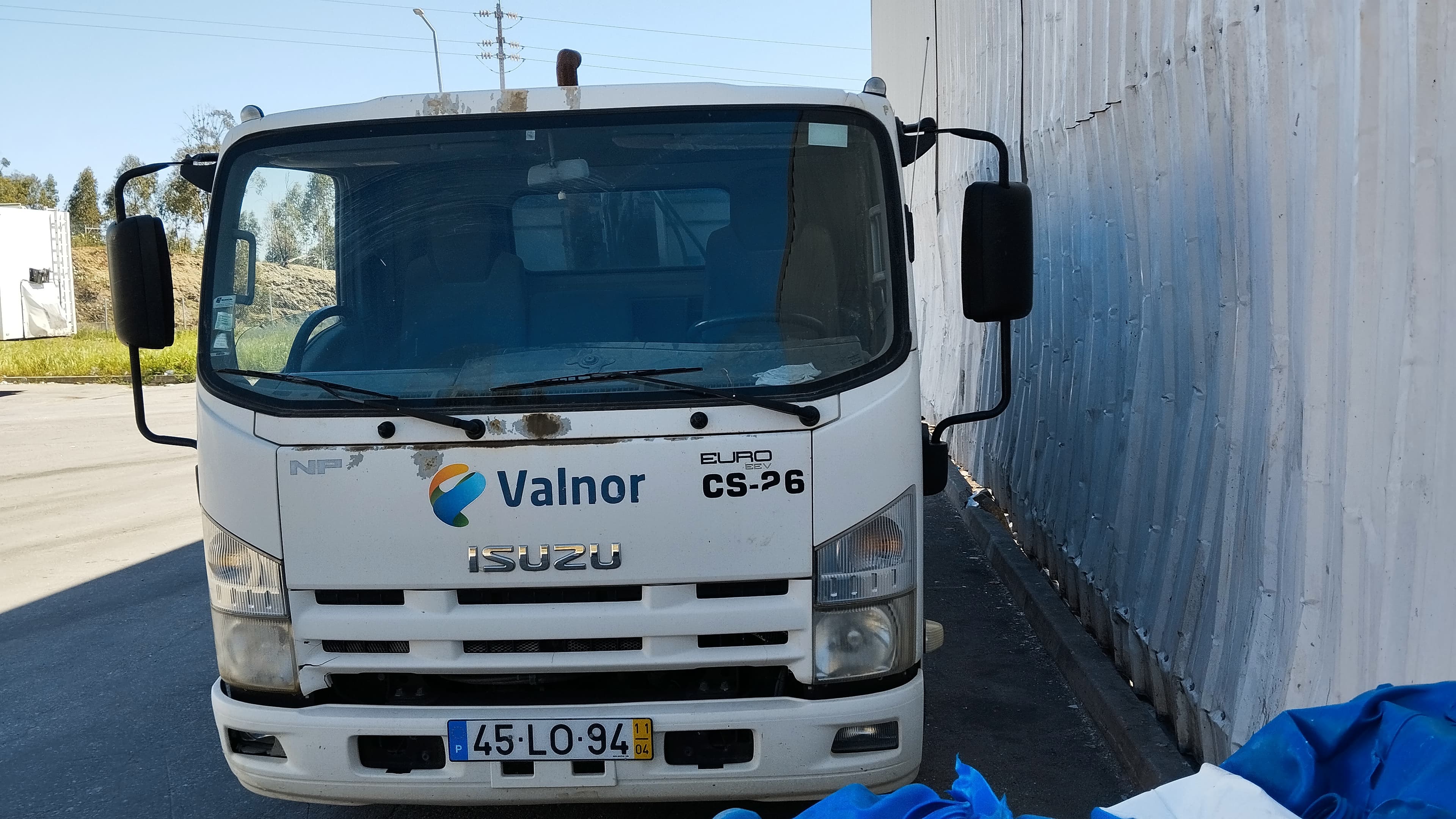 Isuzu
