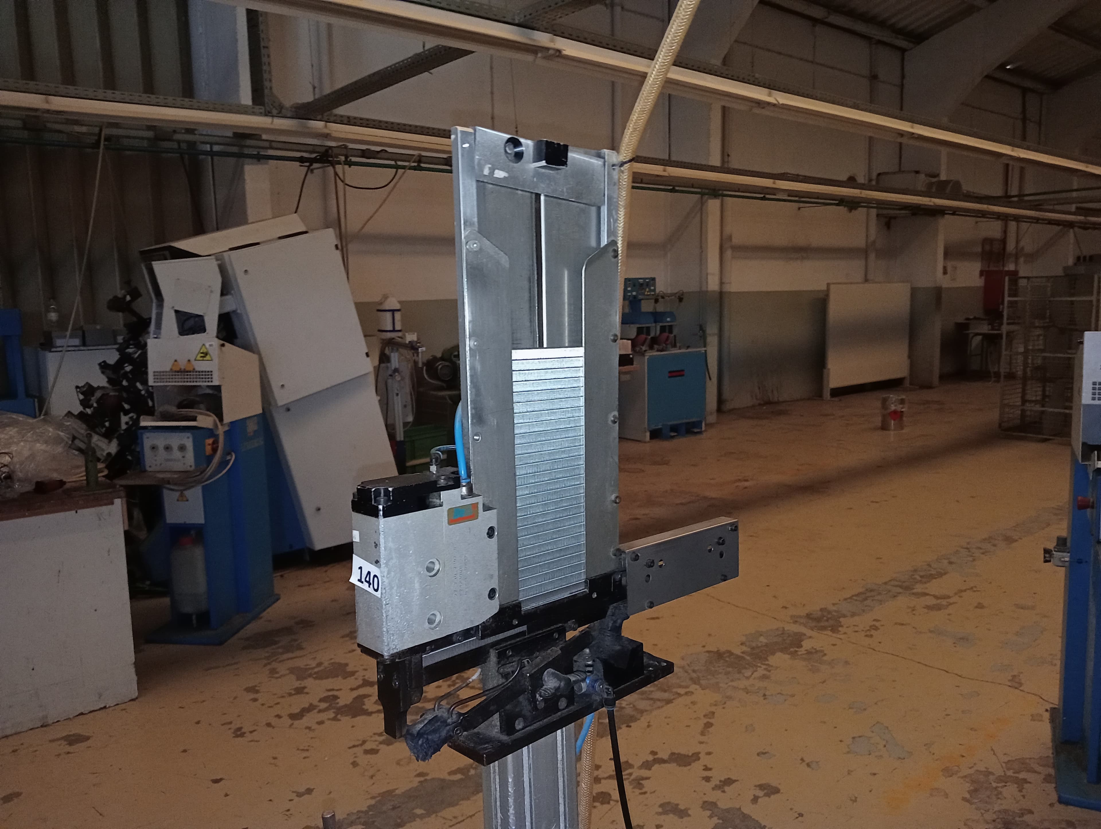 Máquina de Agrafar Palmilhas