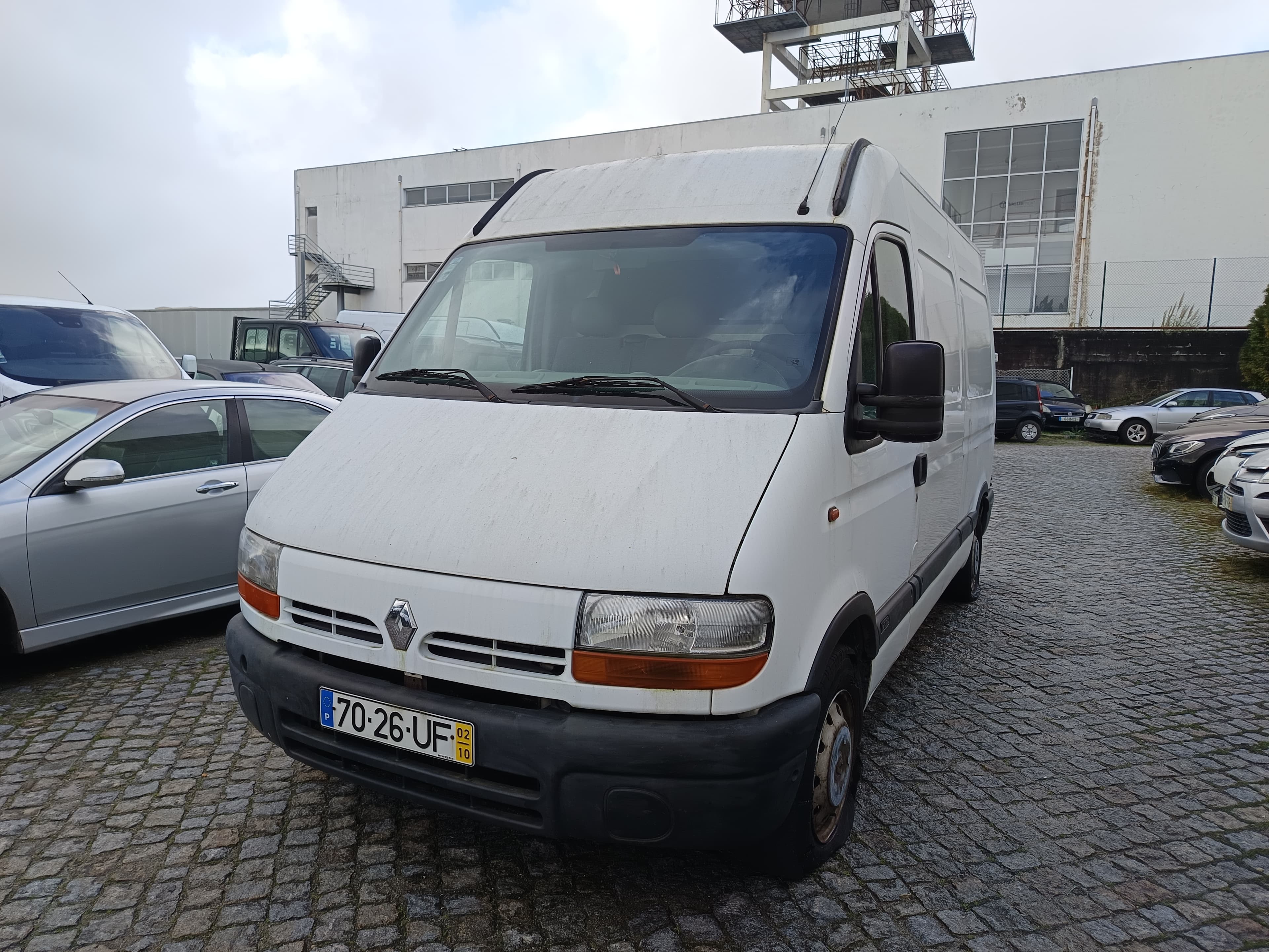 Renault Master · Ano 2002