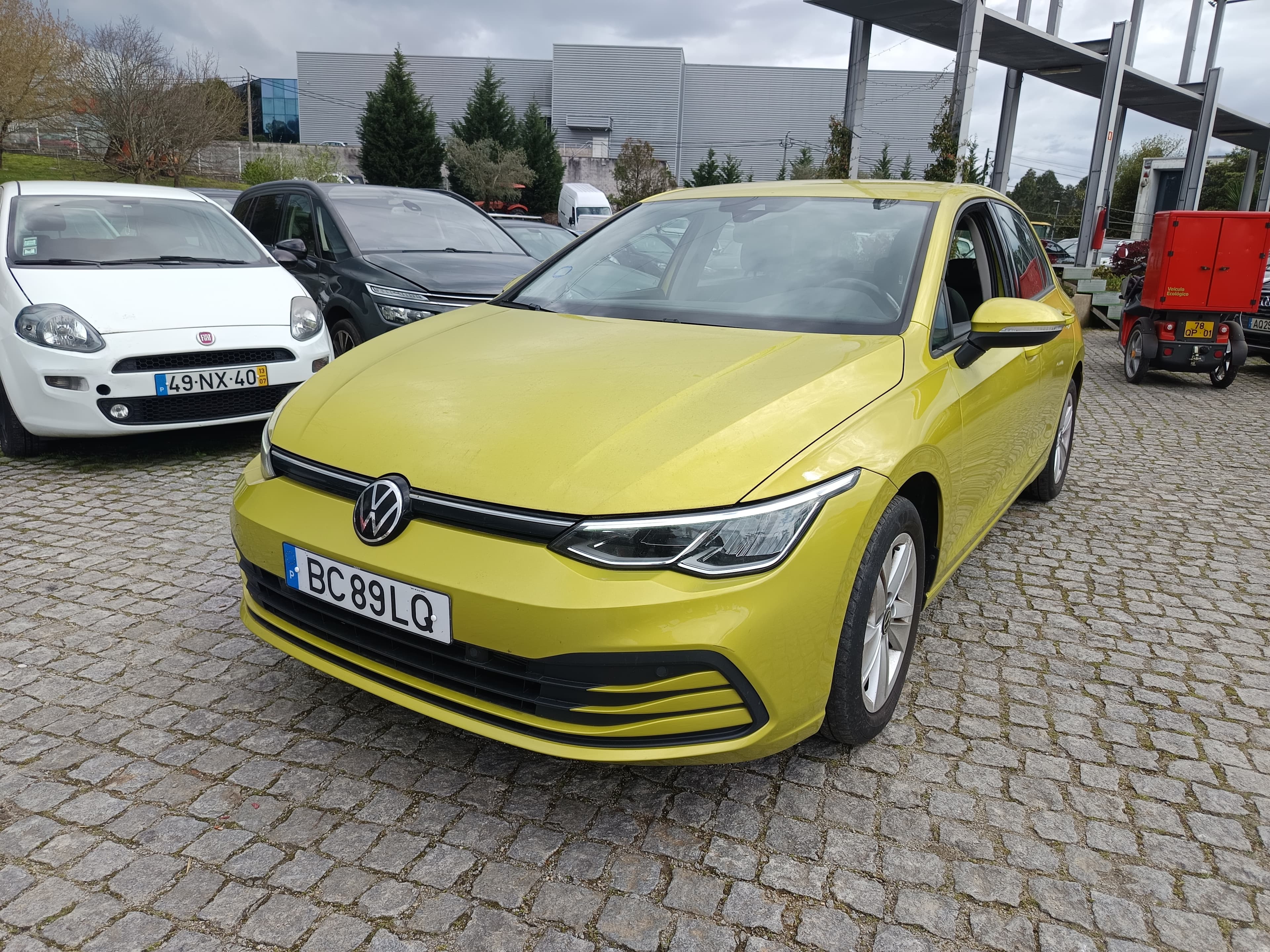 Volkswagen Golf · Ano 2021