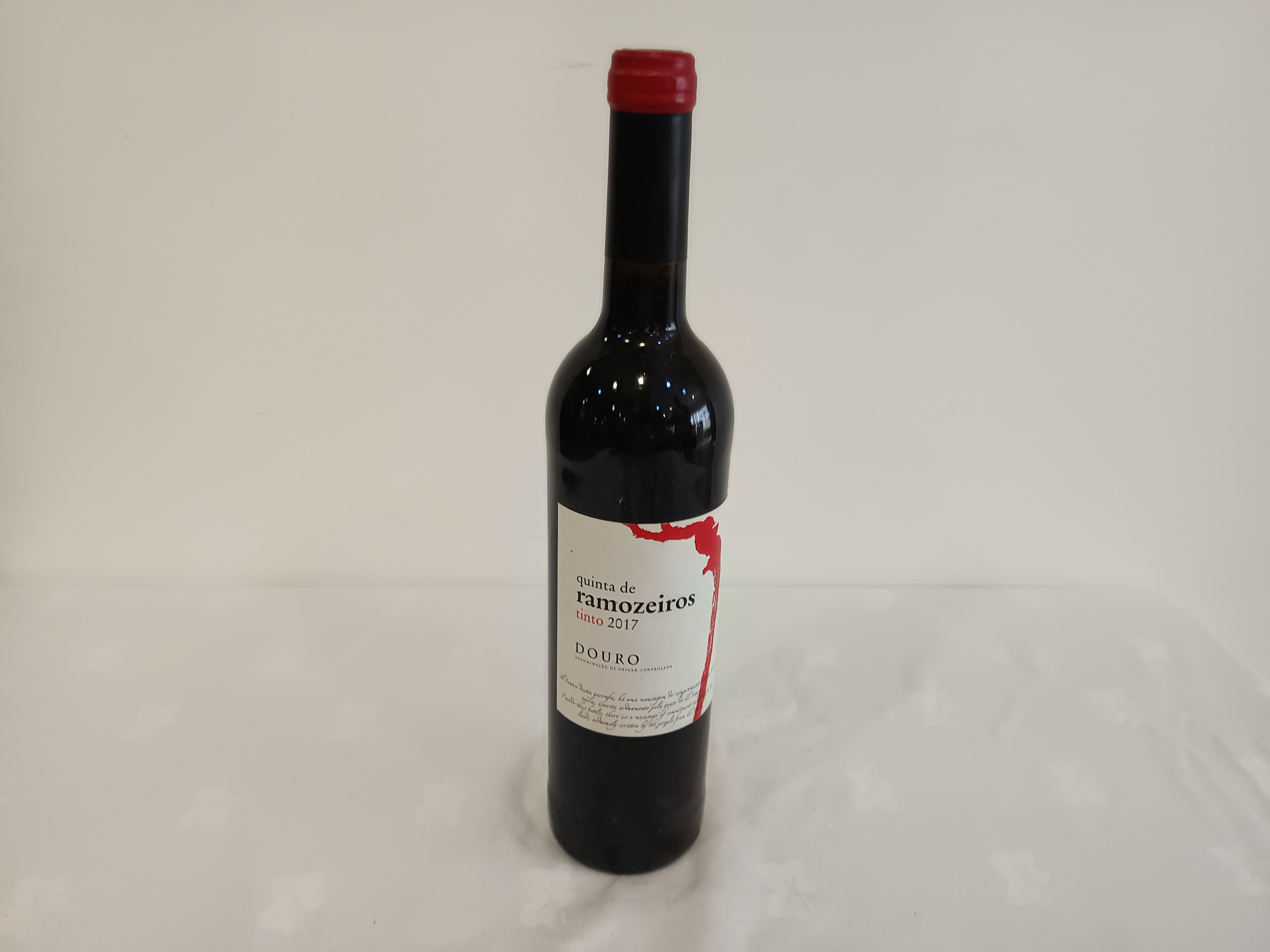 Garrafa de vinho tinto Quinta de Ramozeiros Douro 2017
