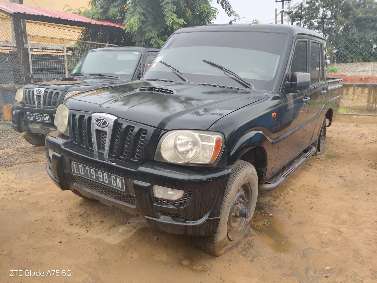 Veículo ligeiro MAHINDRA SCORPIO C/D 4WD 2.2TD MHAWK
