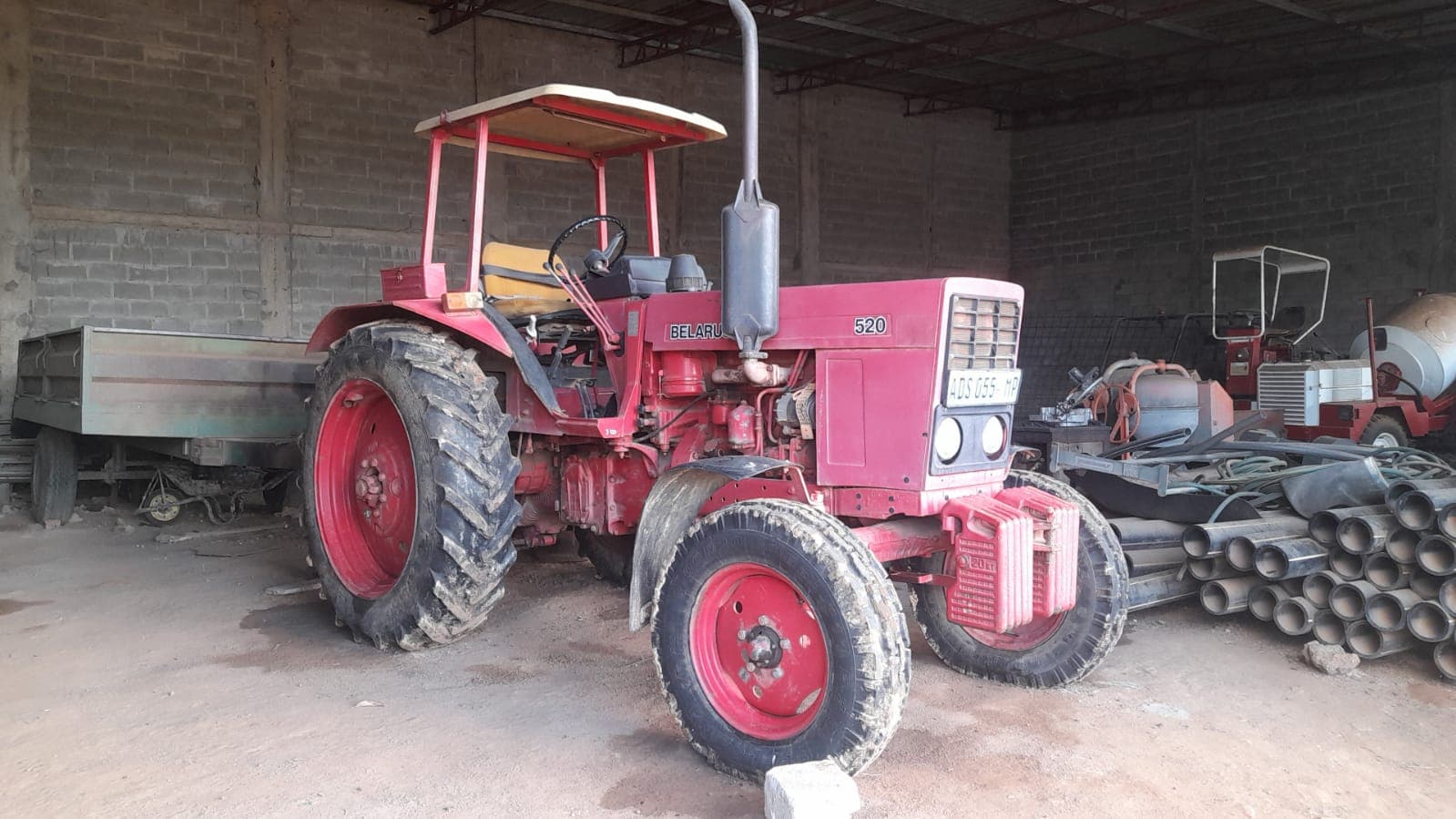 Tractor Belarus 520