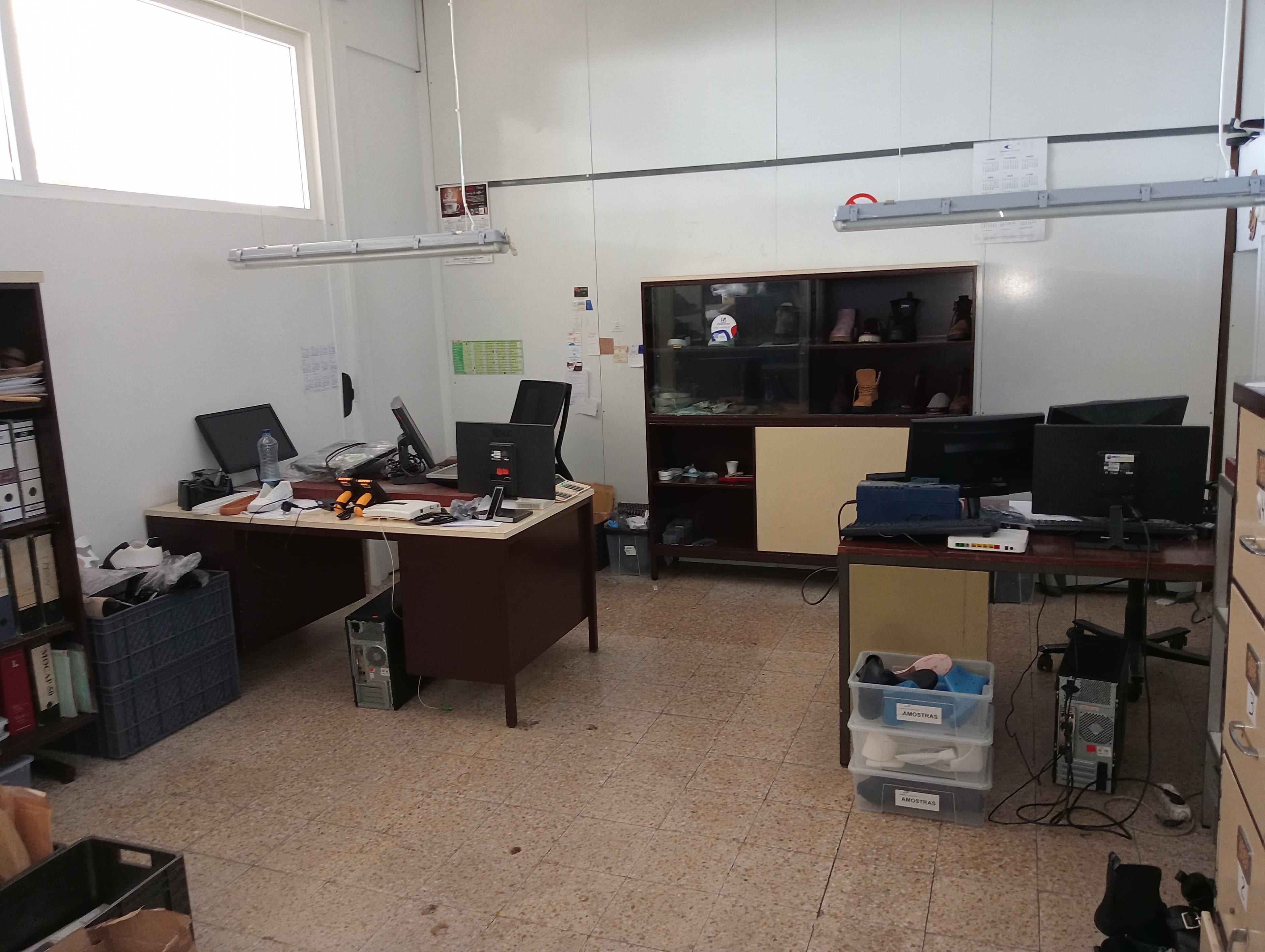 Equipamento Escritório