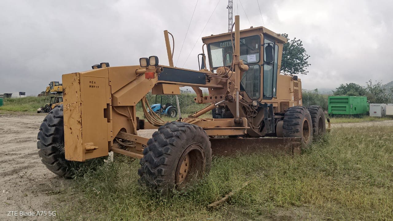 Motoniveladora Caterpillar 12H