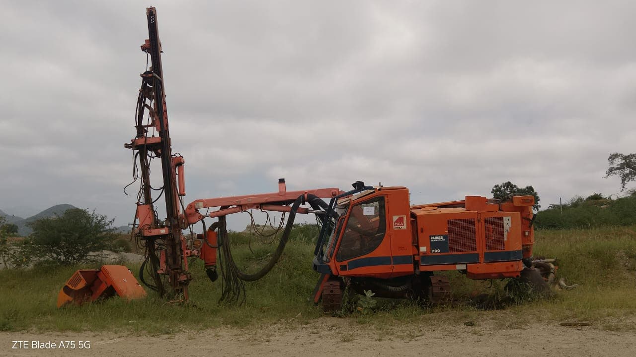 Perfurador Ranger DX 700 Sandvik Ranger 700