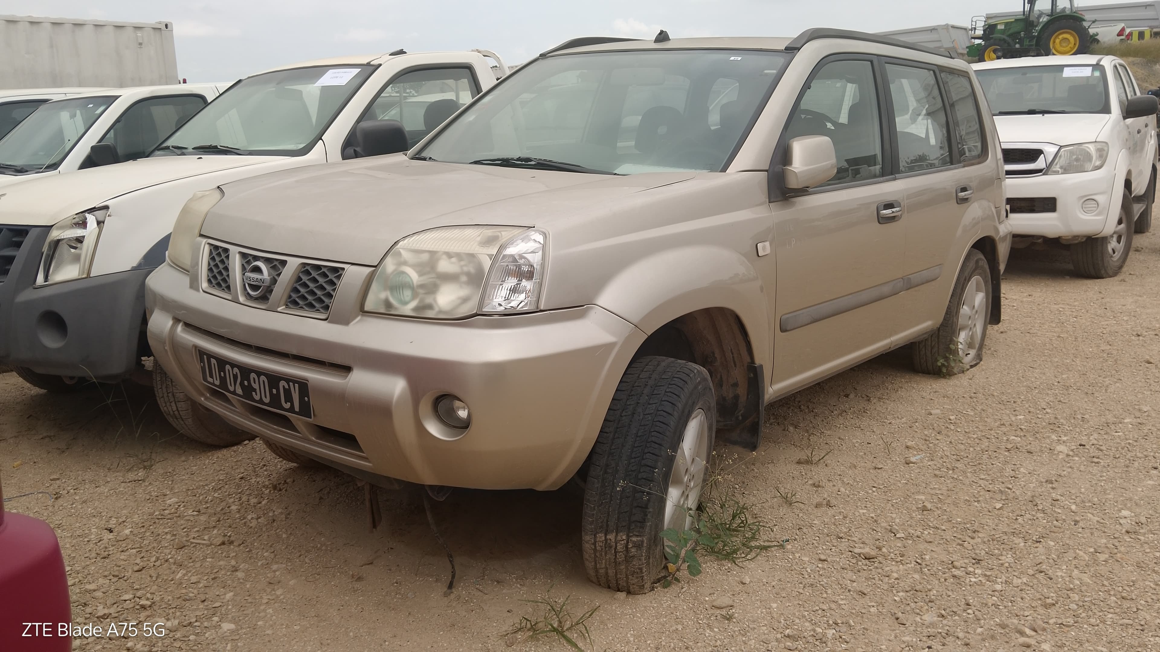 Jipe Nissan X-Trail
