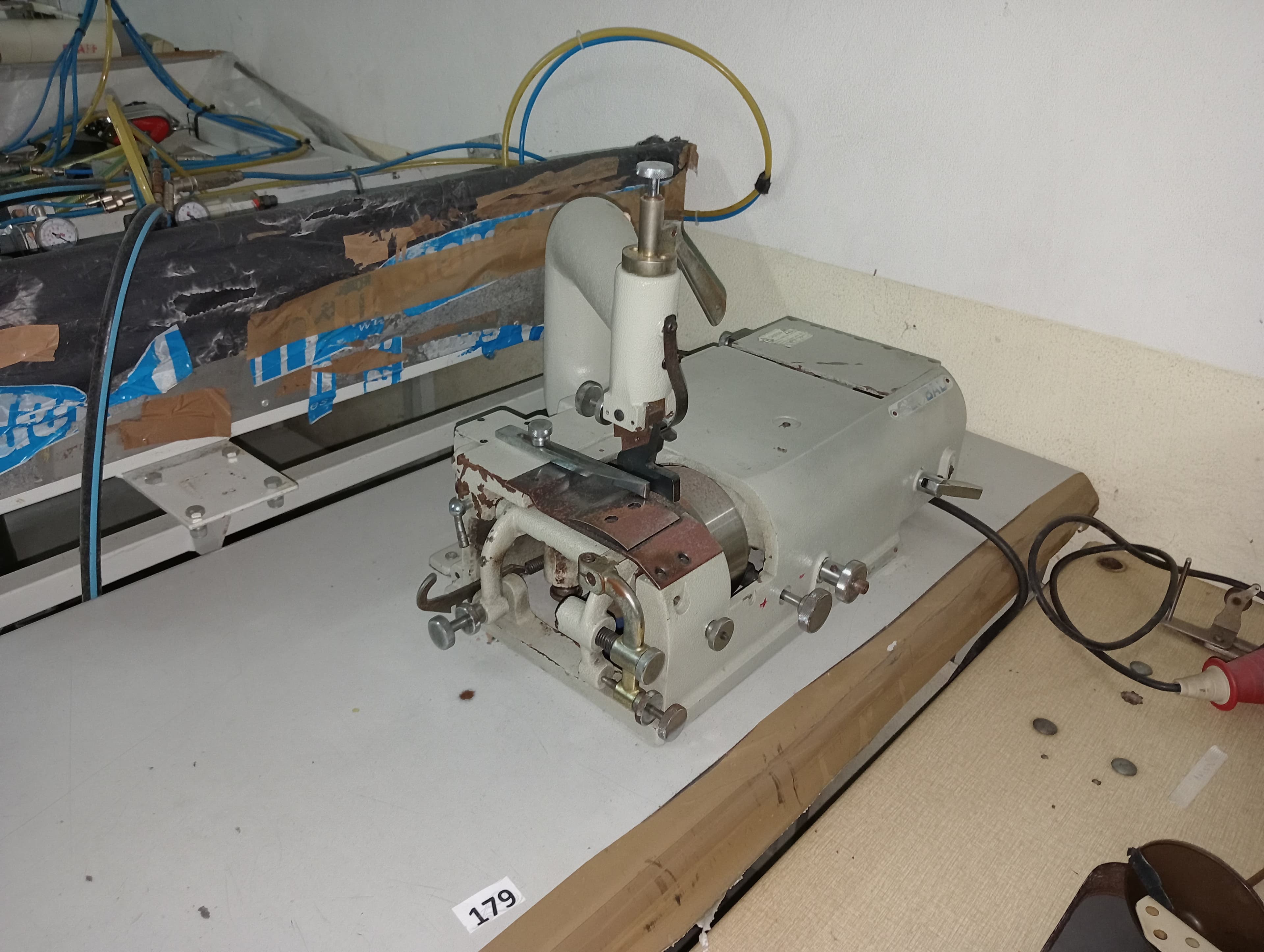 Máquina de facear