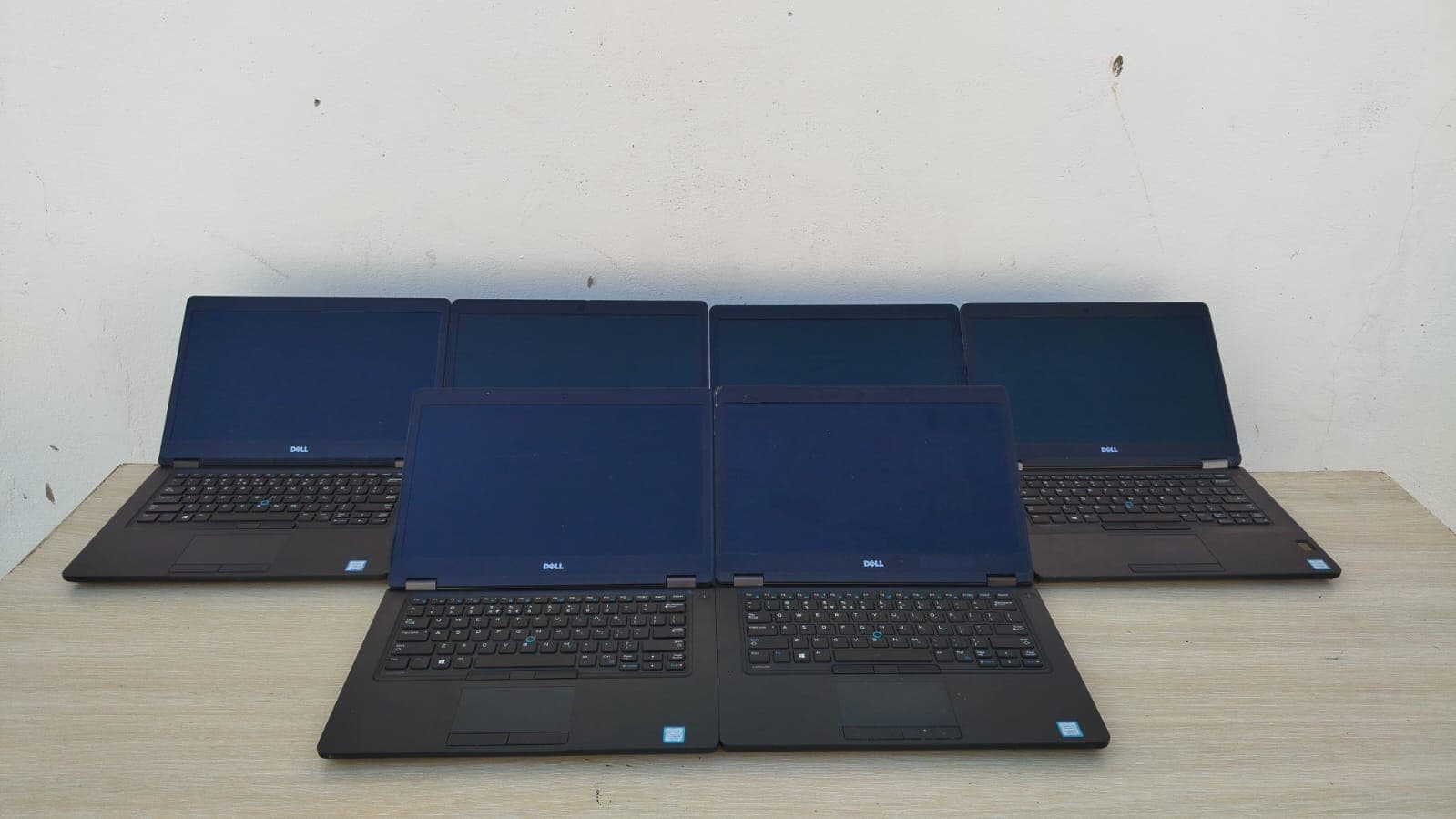 Laptops Dell