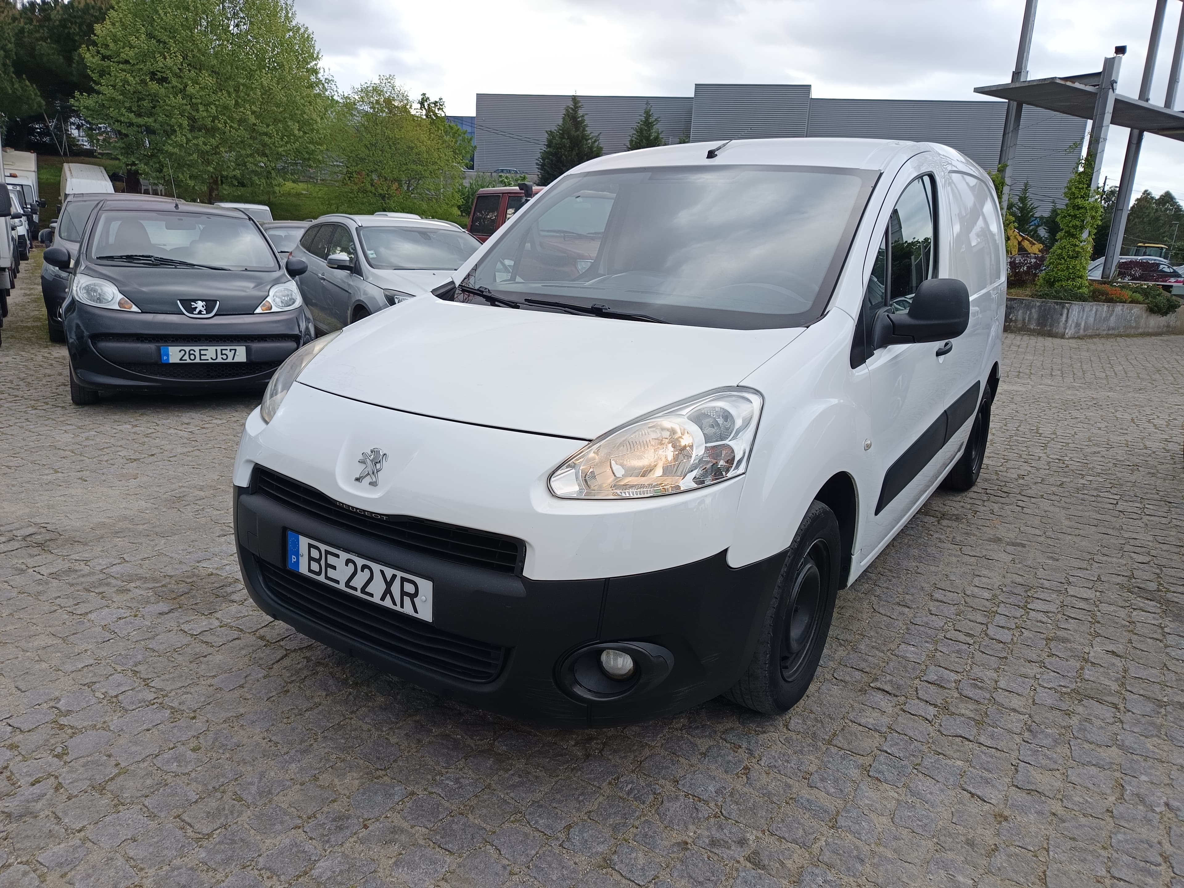 Peugeot Partner · Ano 2014