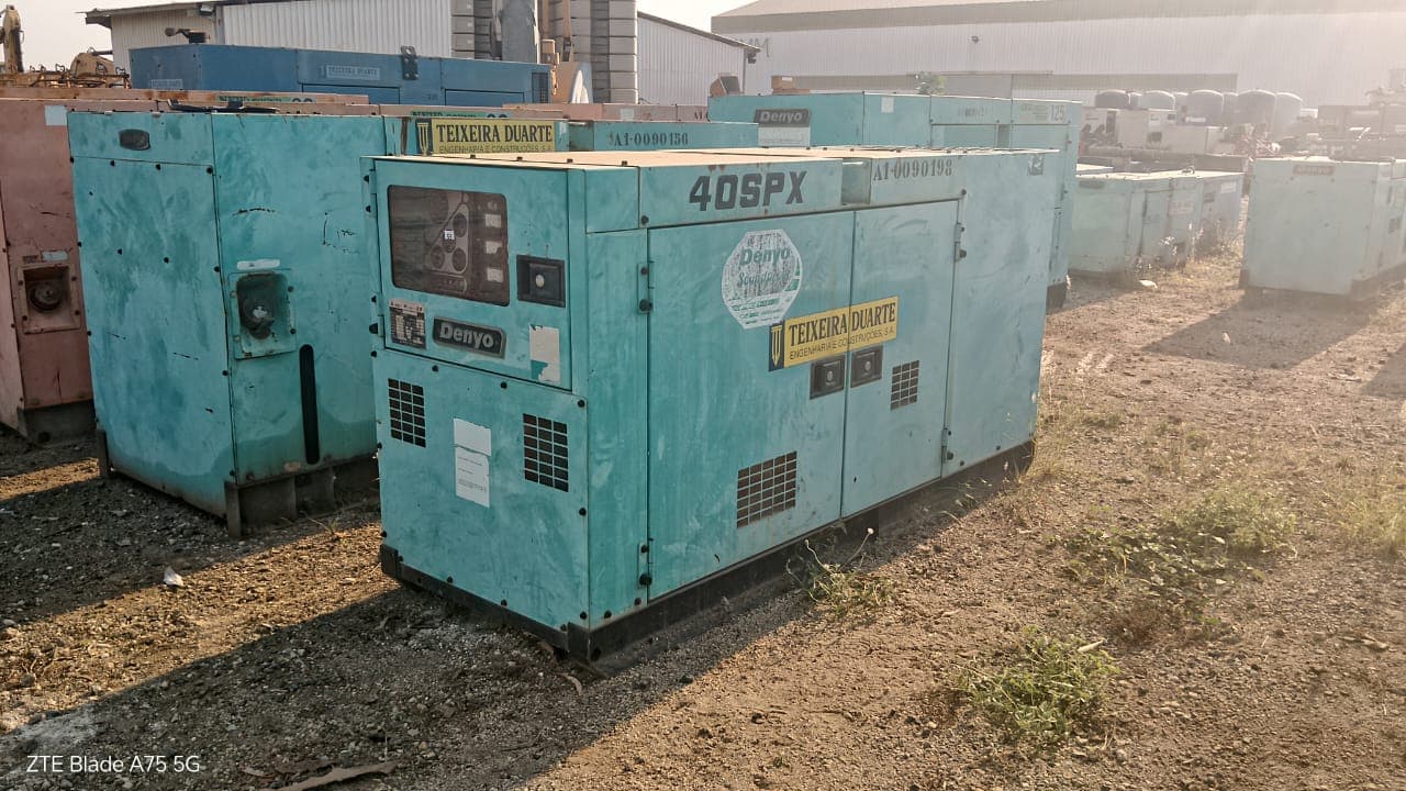 Gerador diesel 33KVA Denyo 40SPX