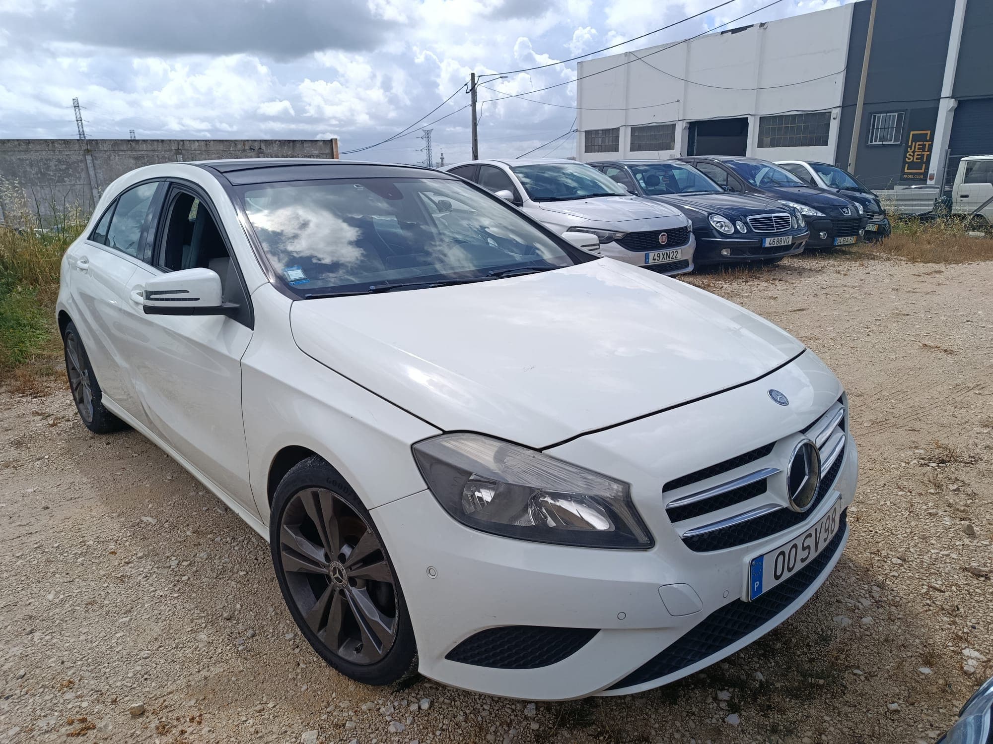 Mercedes-Benz A 180