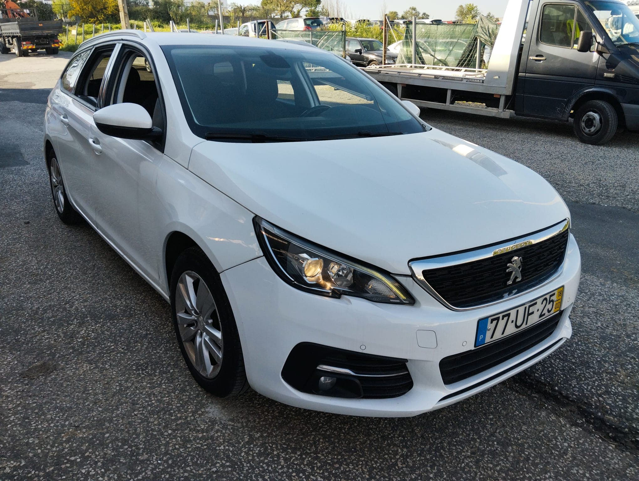 Peugeot 308 · Ano 2018