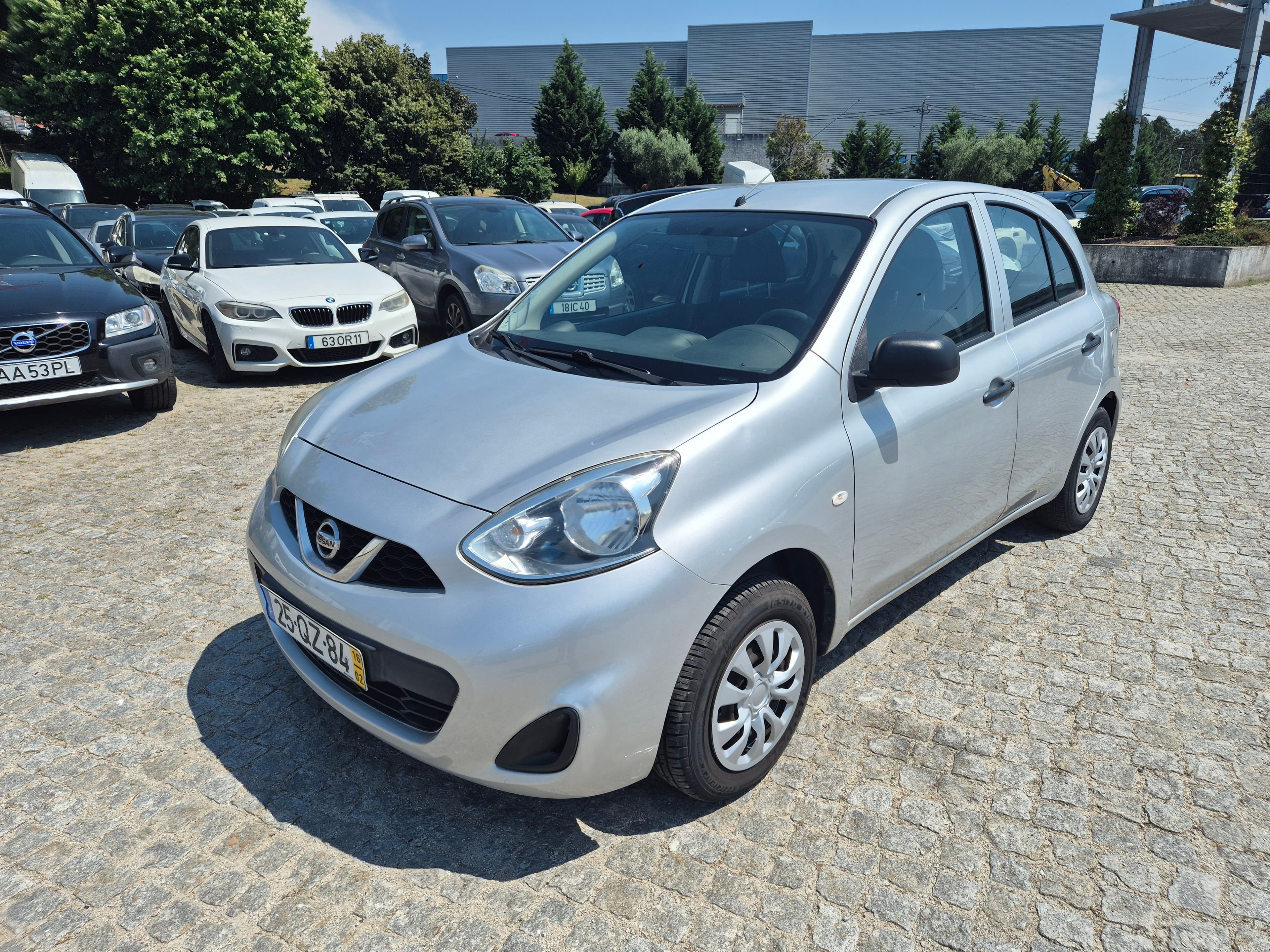 Nissan Micra · Ano 2016