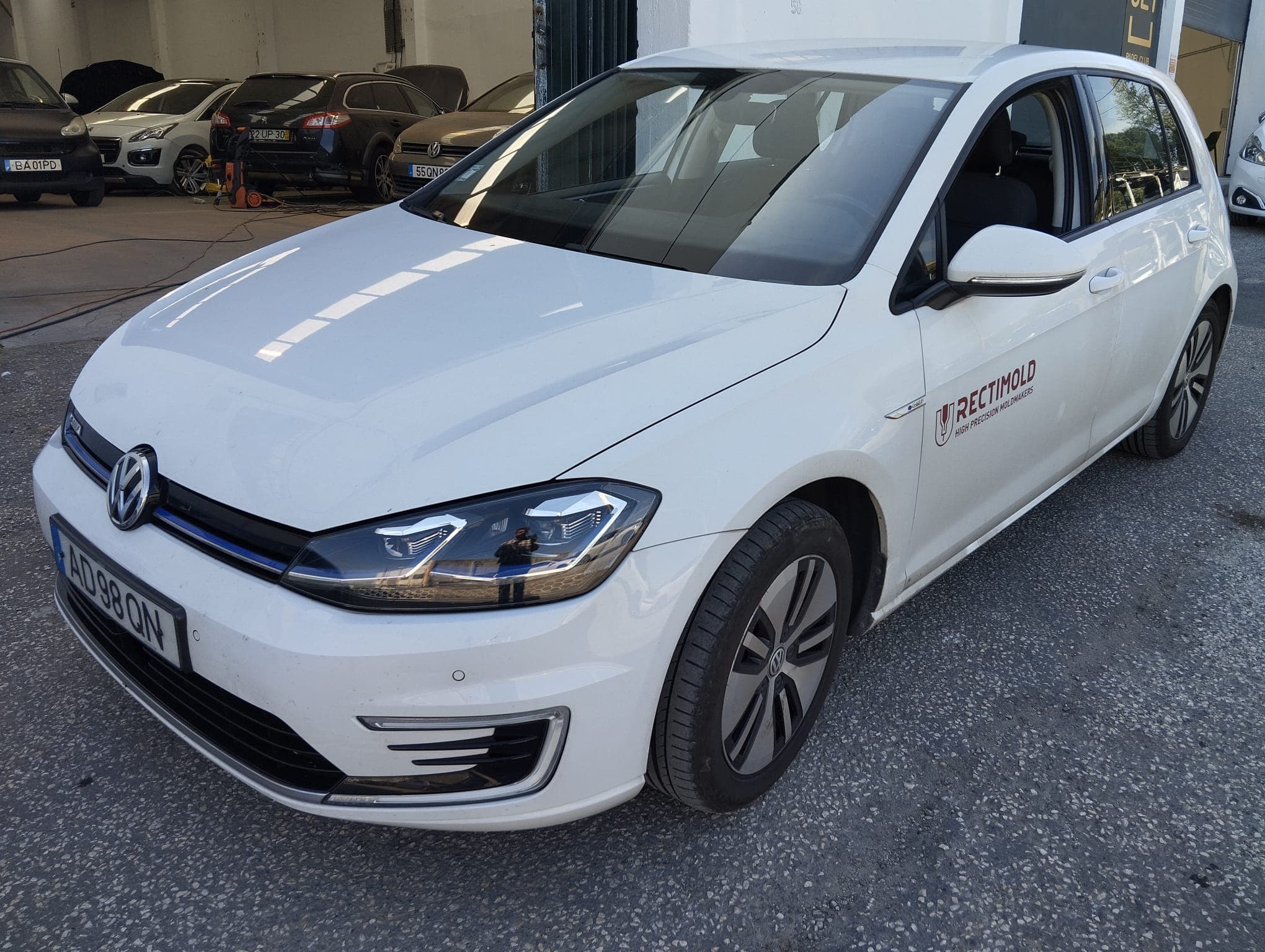 Volkswagen Golf · Ano 2020