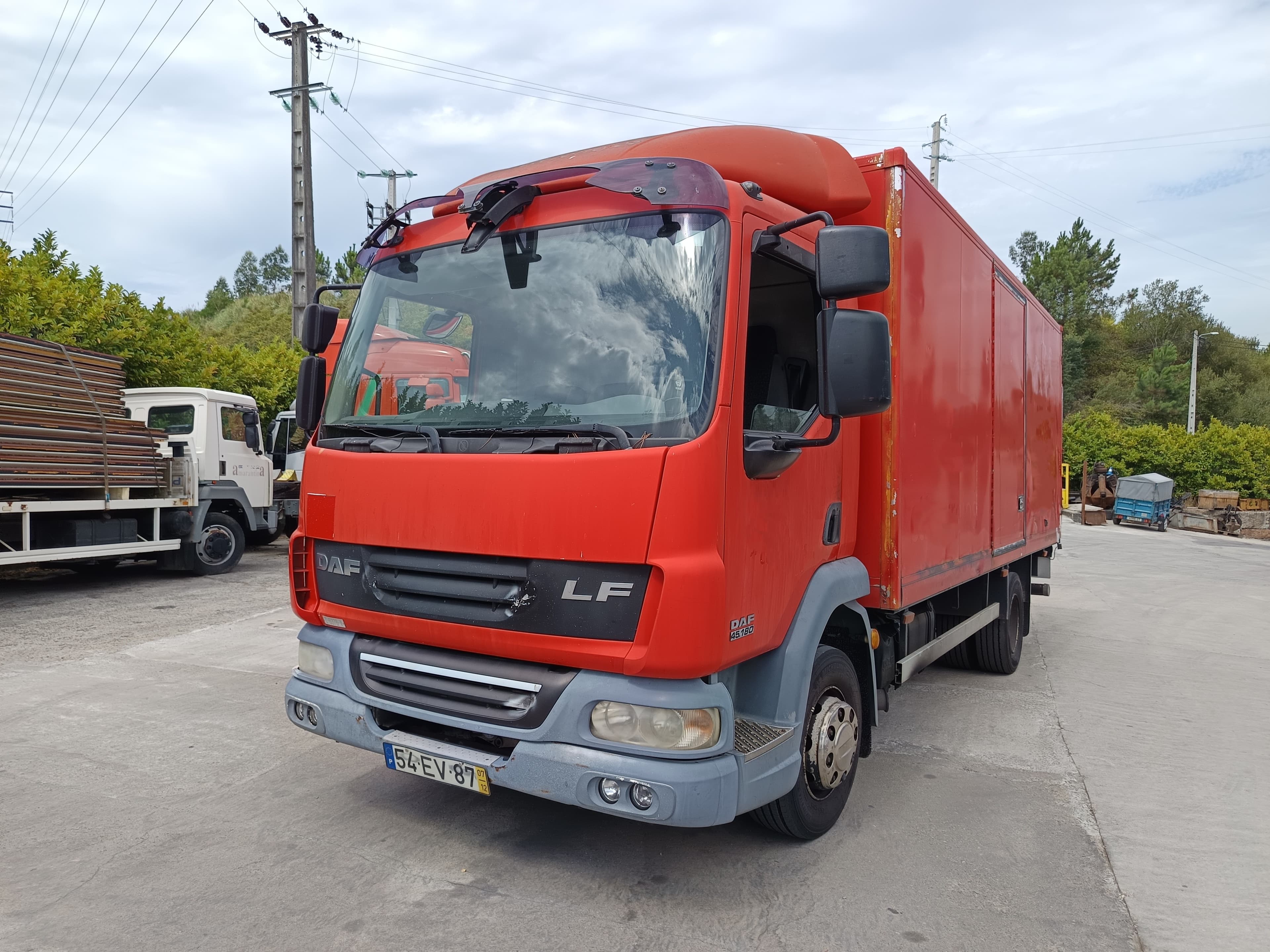 DAF LF 45.180 4x2 · Ano 2007