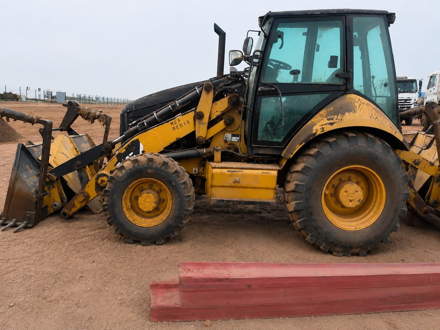 Retroescavadora Caterpillar 428E